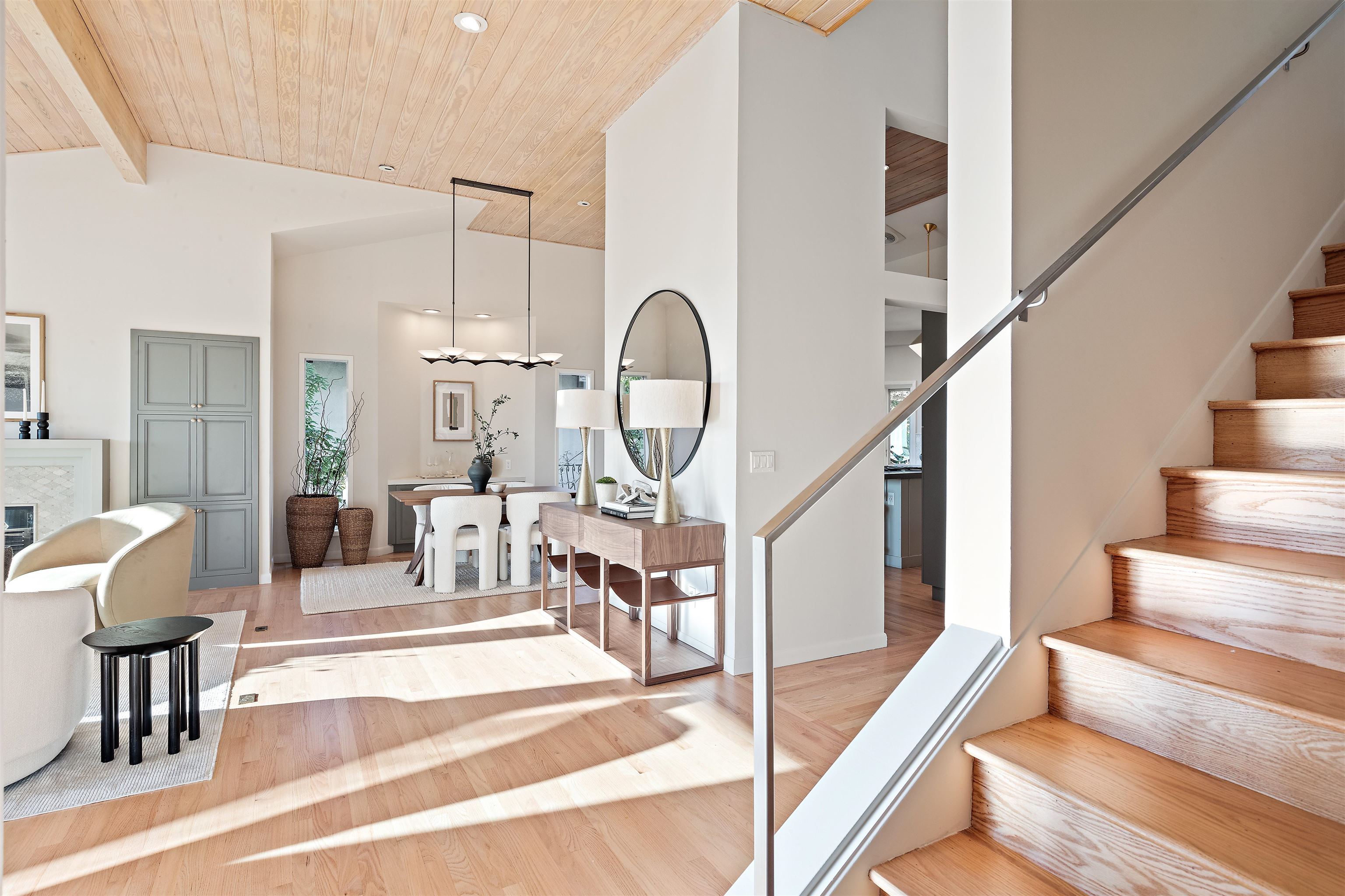 Detail Gallery Image 32 of 60 For 6189 Contra Costa Road, Oakland,  CA 94618 - 5 Beds | 4/1 Baths