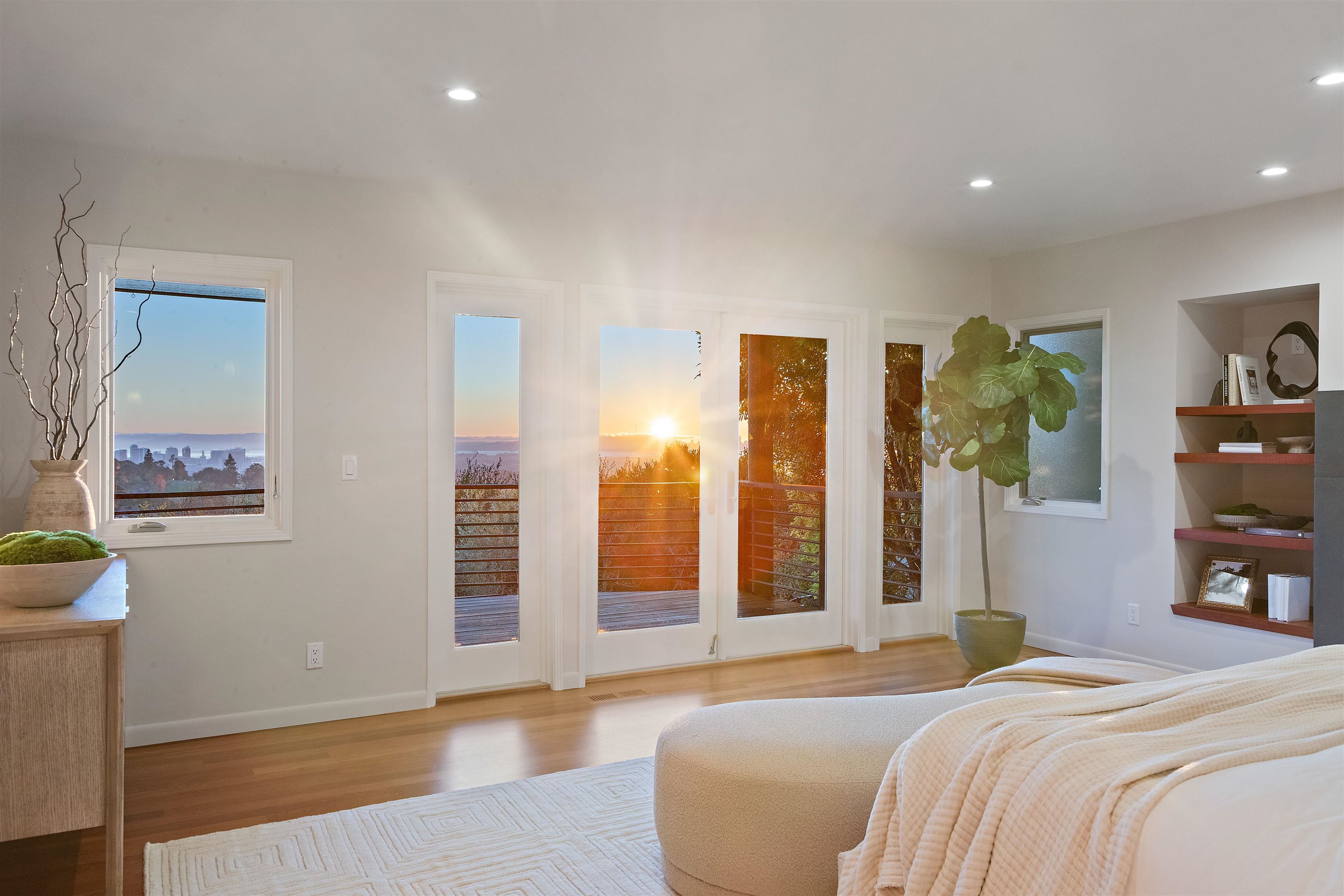 Detail Gallery Image 40 of 60 For 6189 Contra Costa Road, Oakland,  CA 94618 - 5 Beds | 4/1 Baths