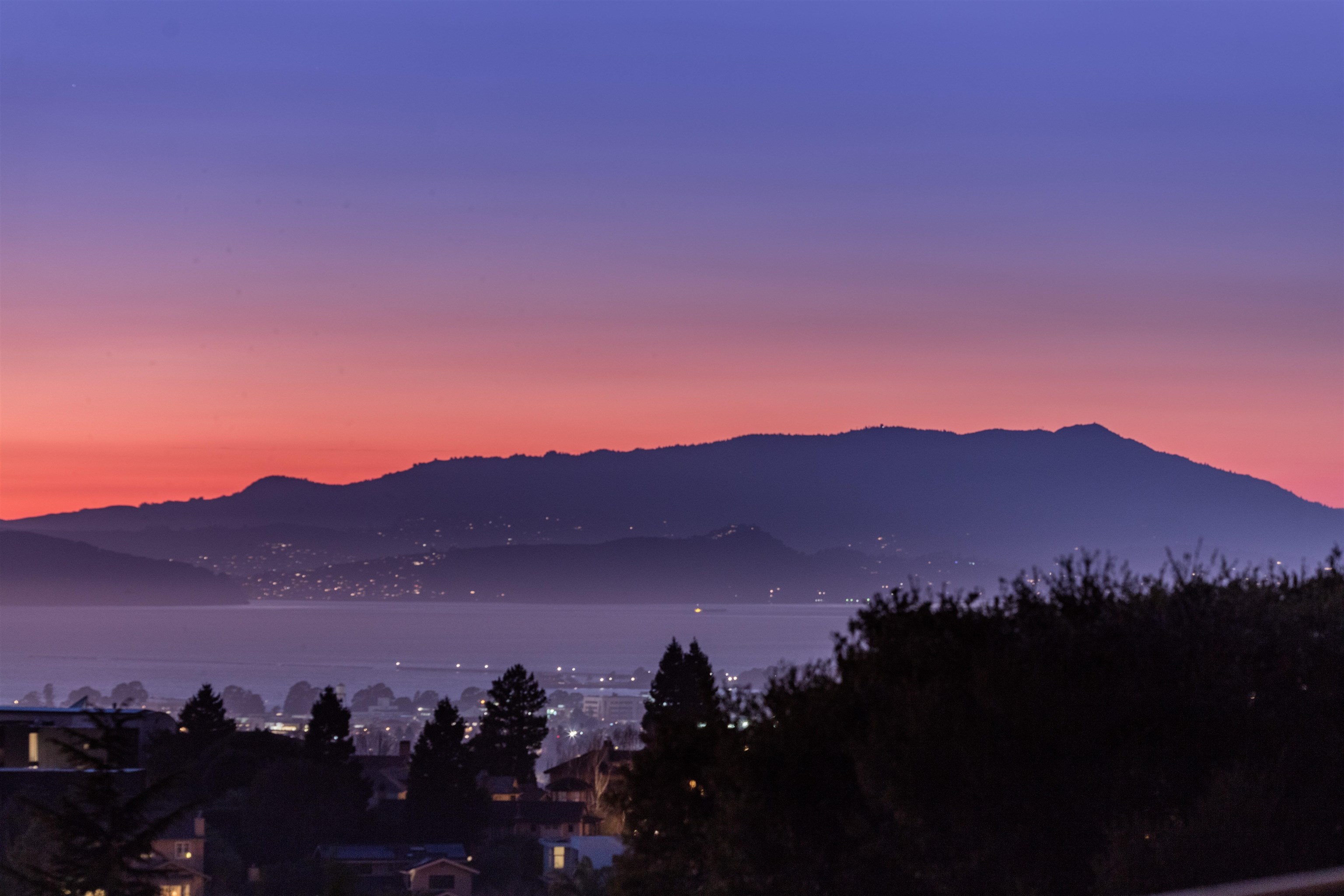 Detail Gallery Image 56 of 60 For 6189 Contra Costa Road, Oakland,  CA 94618 - 5 Beds | 4/1 Baths