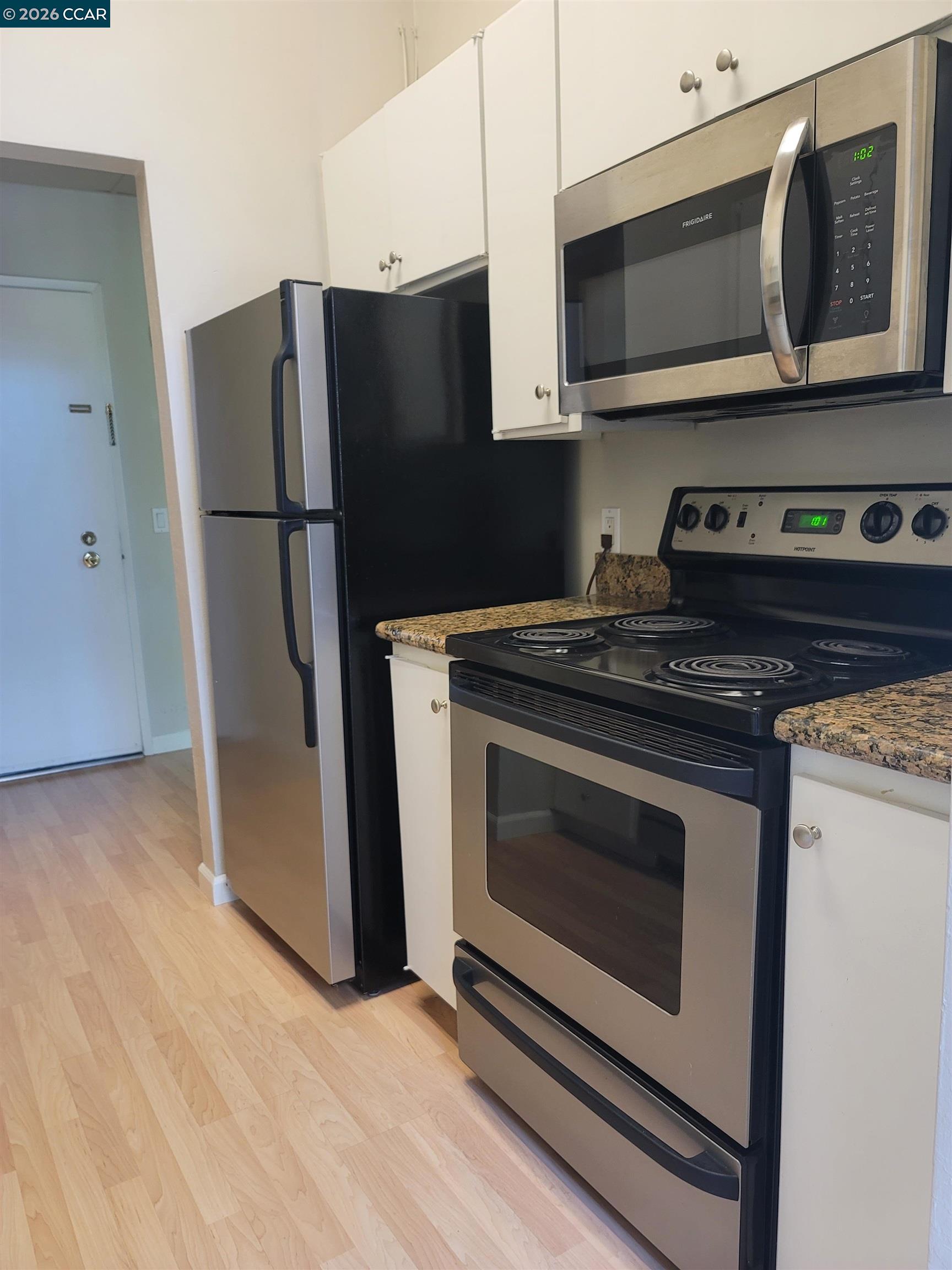 Photo #12: 41121933 Listing: Photo #12