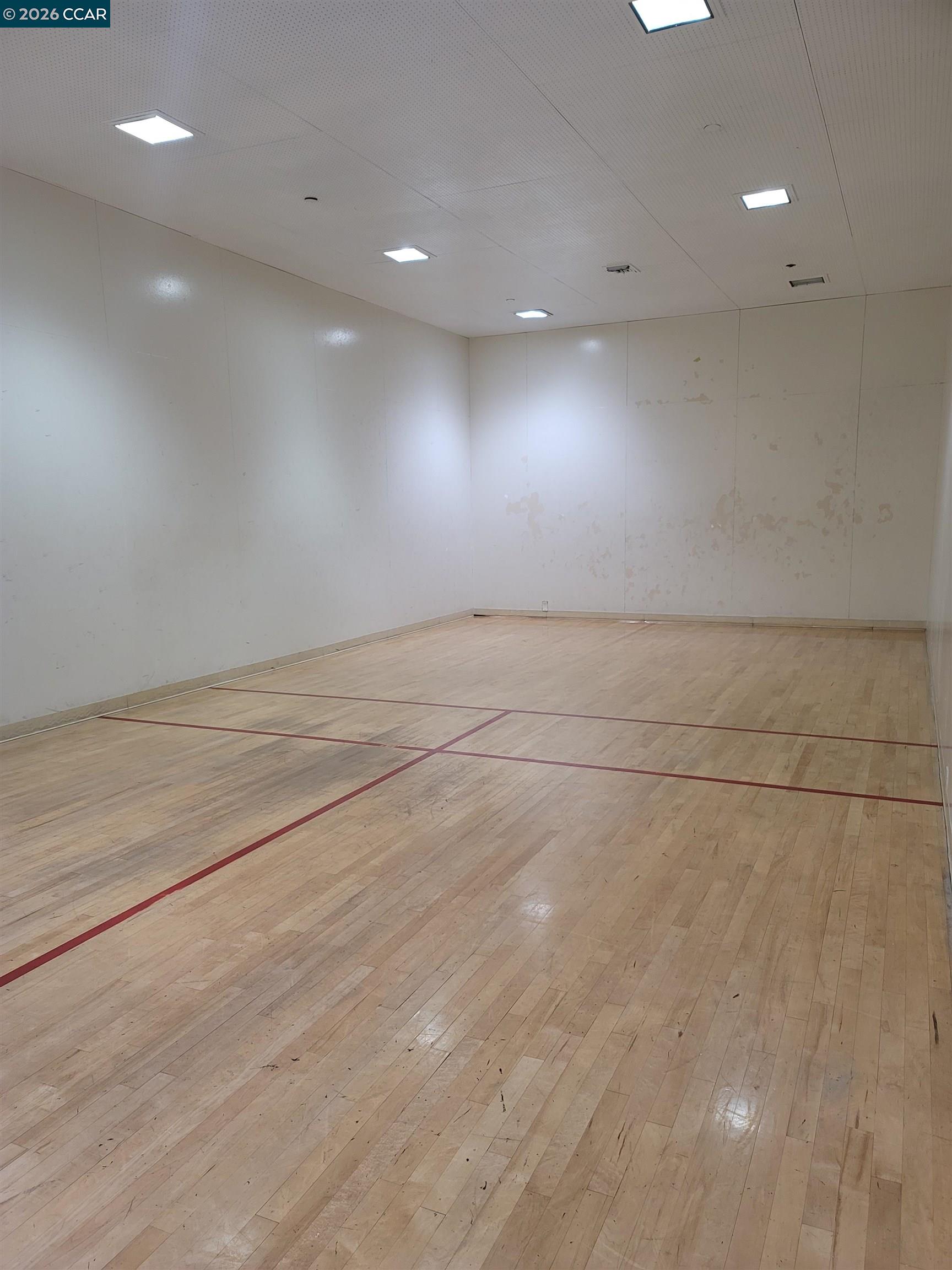 Photo #43: 41121933 Listing: Photo #43