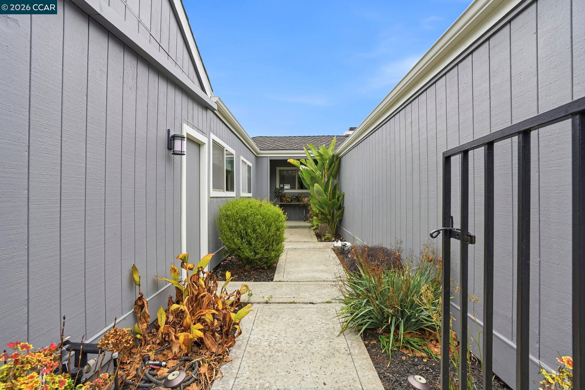 Photo #5: 41121946 Listing: Photo #5