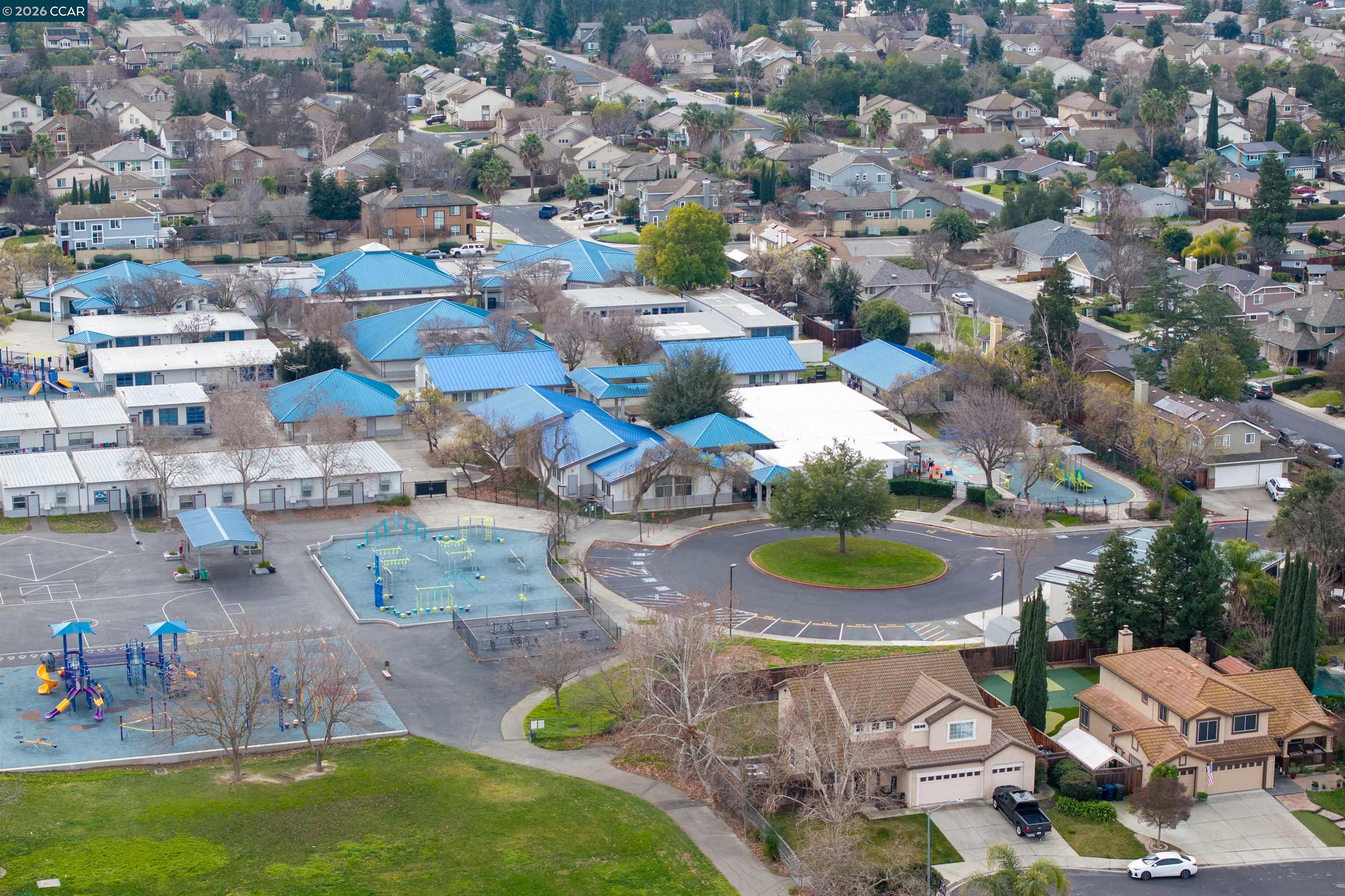 Detail Gallery Image 5 of 5 For 5833 Singing Hills Ave, Livermore,  CA 94551 - 4 Beds | 1/1 Baths