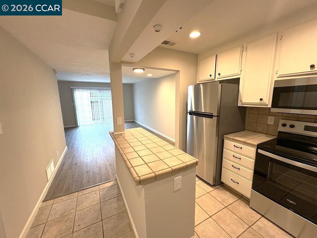 Photo #1: 41121949 Listing: Photo #1