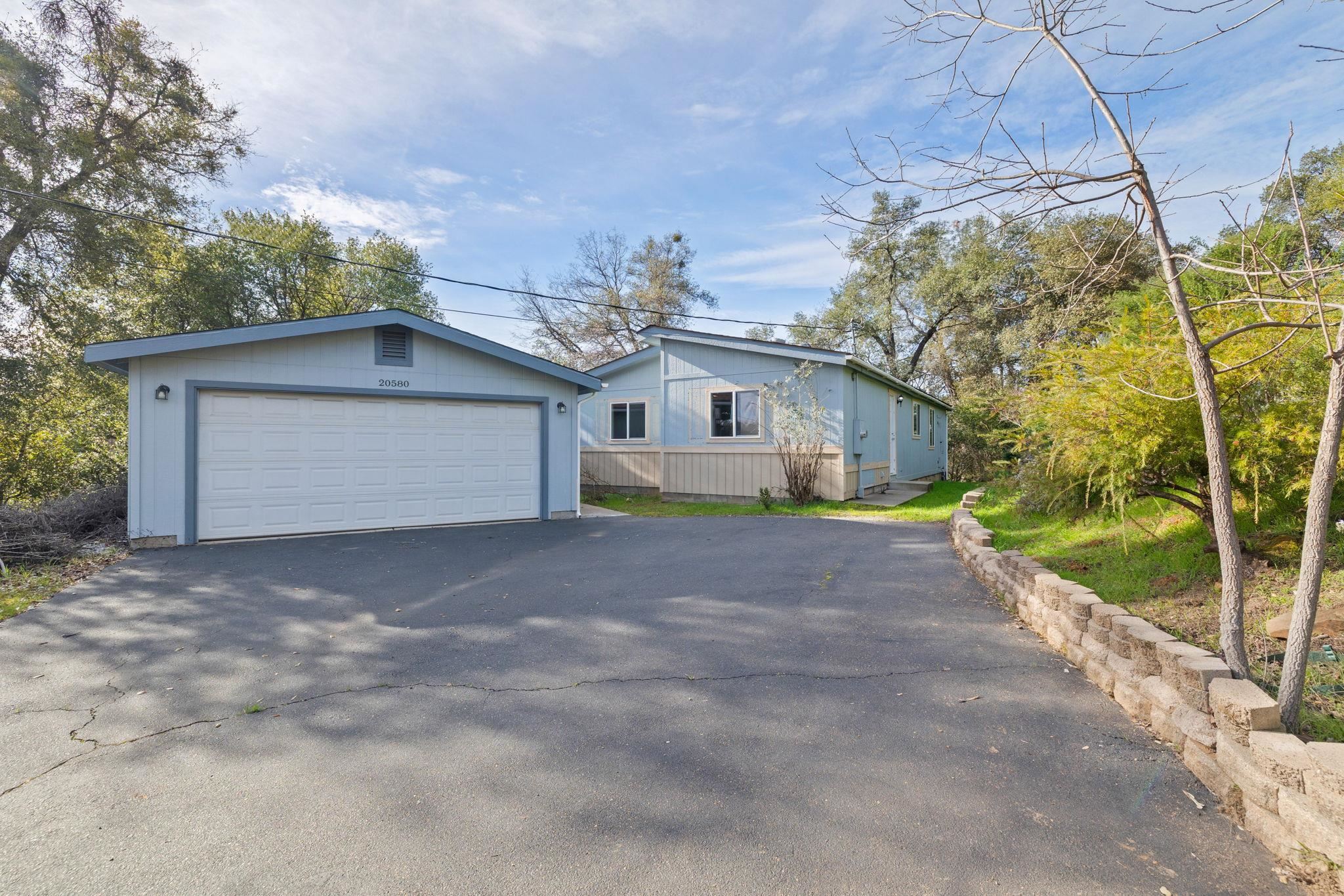 Front Image Thumbnail for EB41121951