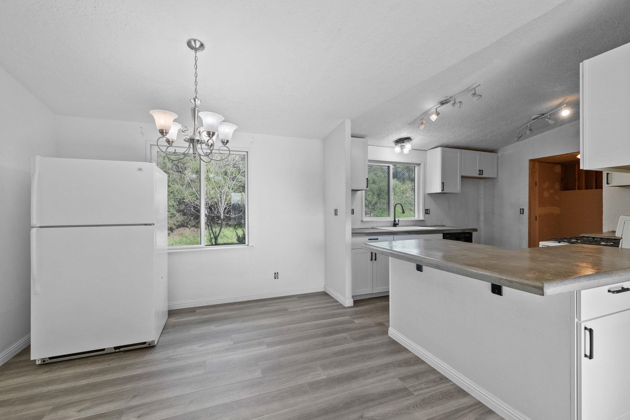 Detail Gallery Image 6 of 22 For 20580 Bay Meadows Dr, Sonora,  CA 95370 - 3 Beds | 2 Baths