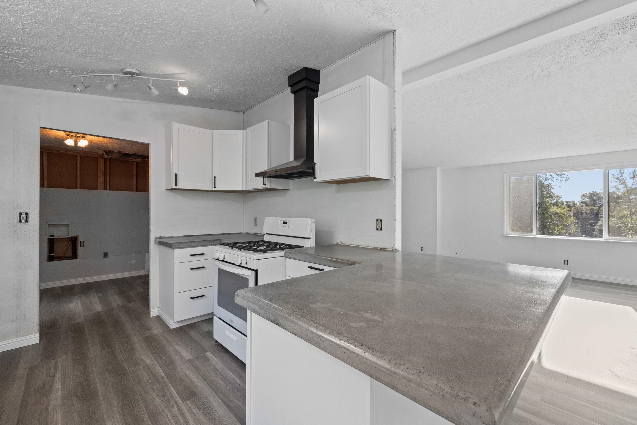 Detail Gallery Image 8 of 22 For 20580 Bay Meadows Dr, Sonora,  CA 95370 - 3 Beds | 2 Baths