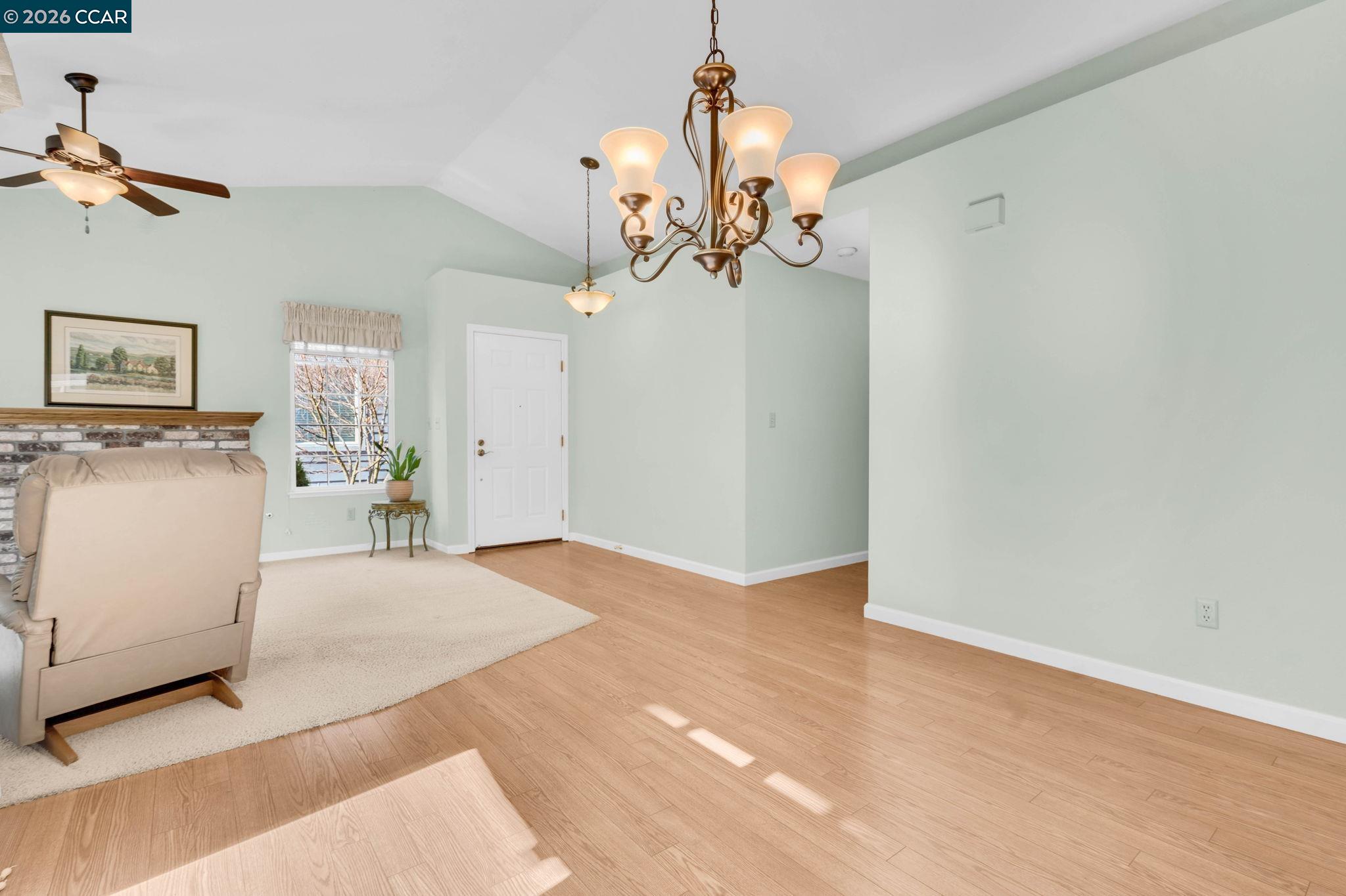 Photo #12: 41121953 Listing: Photo #12