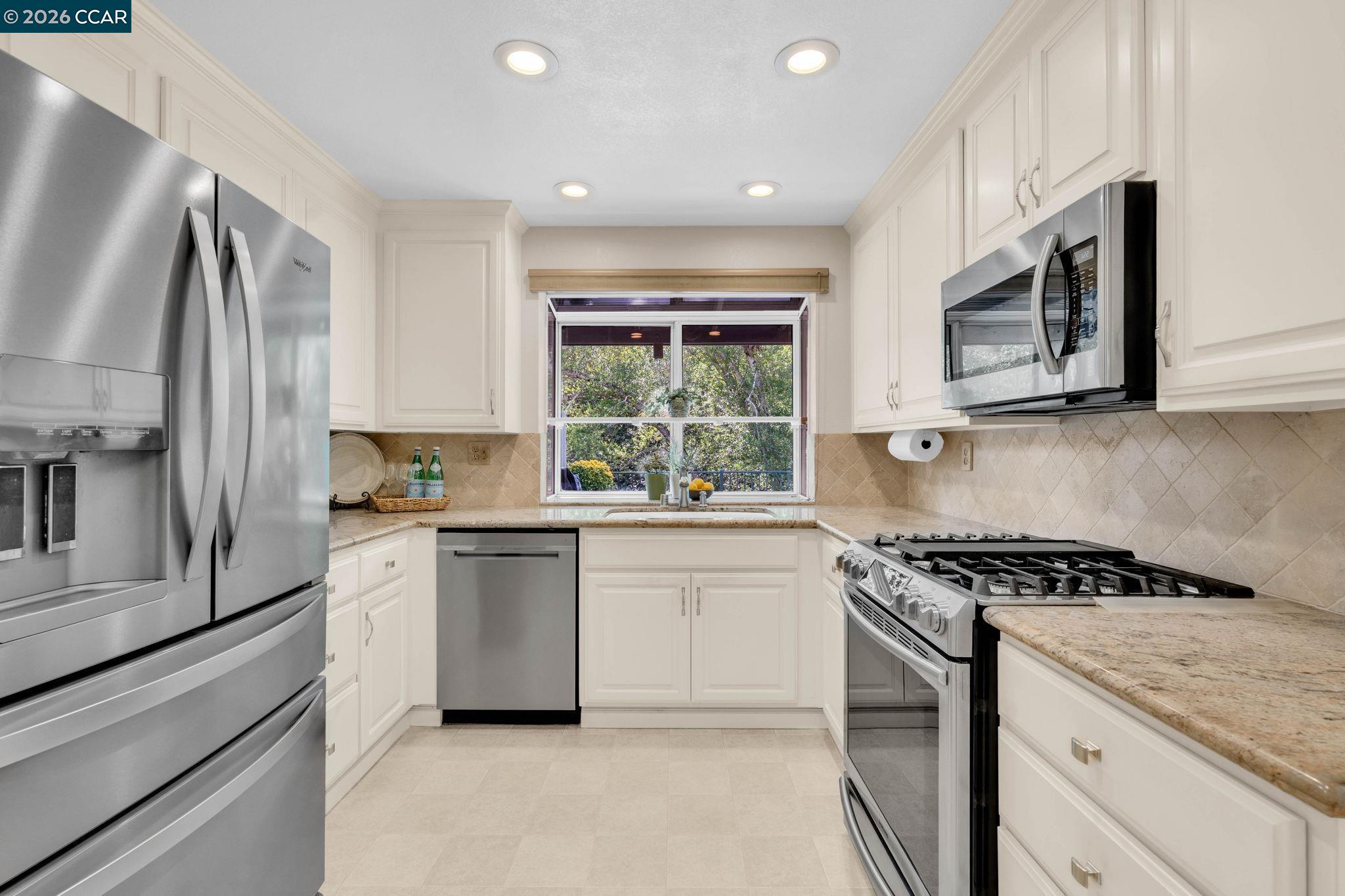 Photo #18: 41121953 Listing: Photo #18