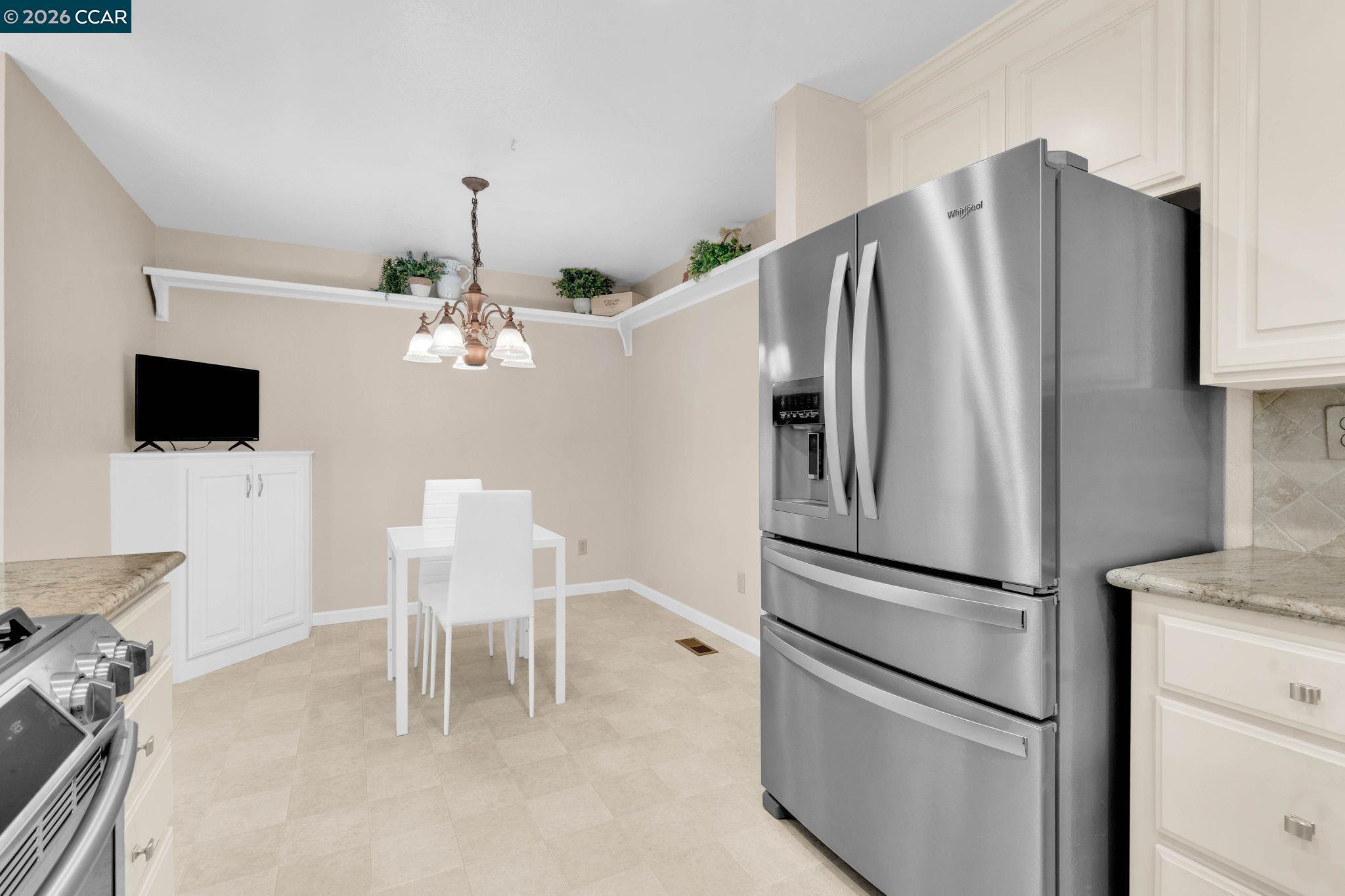 Photo #21: 41121953 Listing: Photo #21