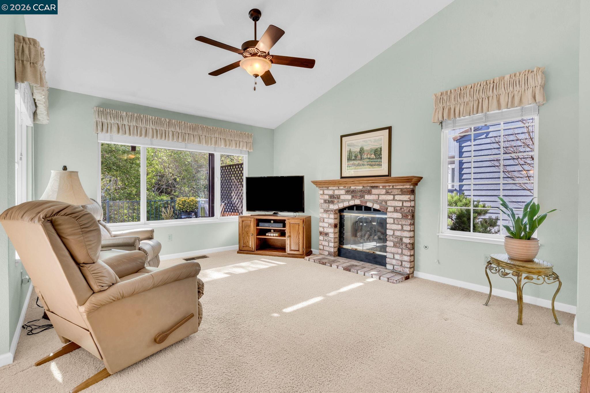 Photo #5: 41121953 Listing: Photo #5