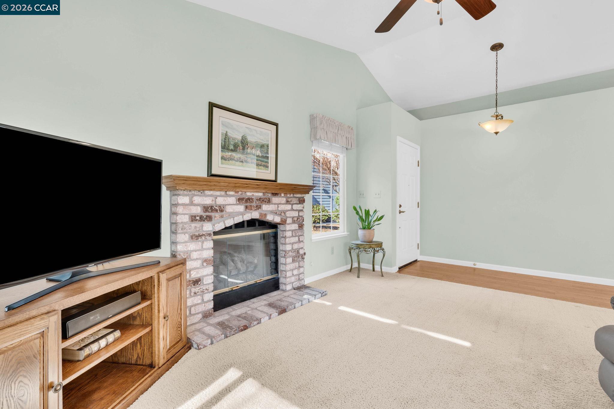 Photo #8: 41121953 Listing: Photo #8