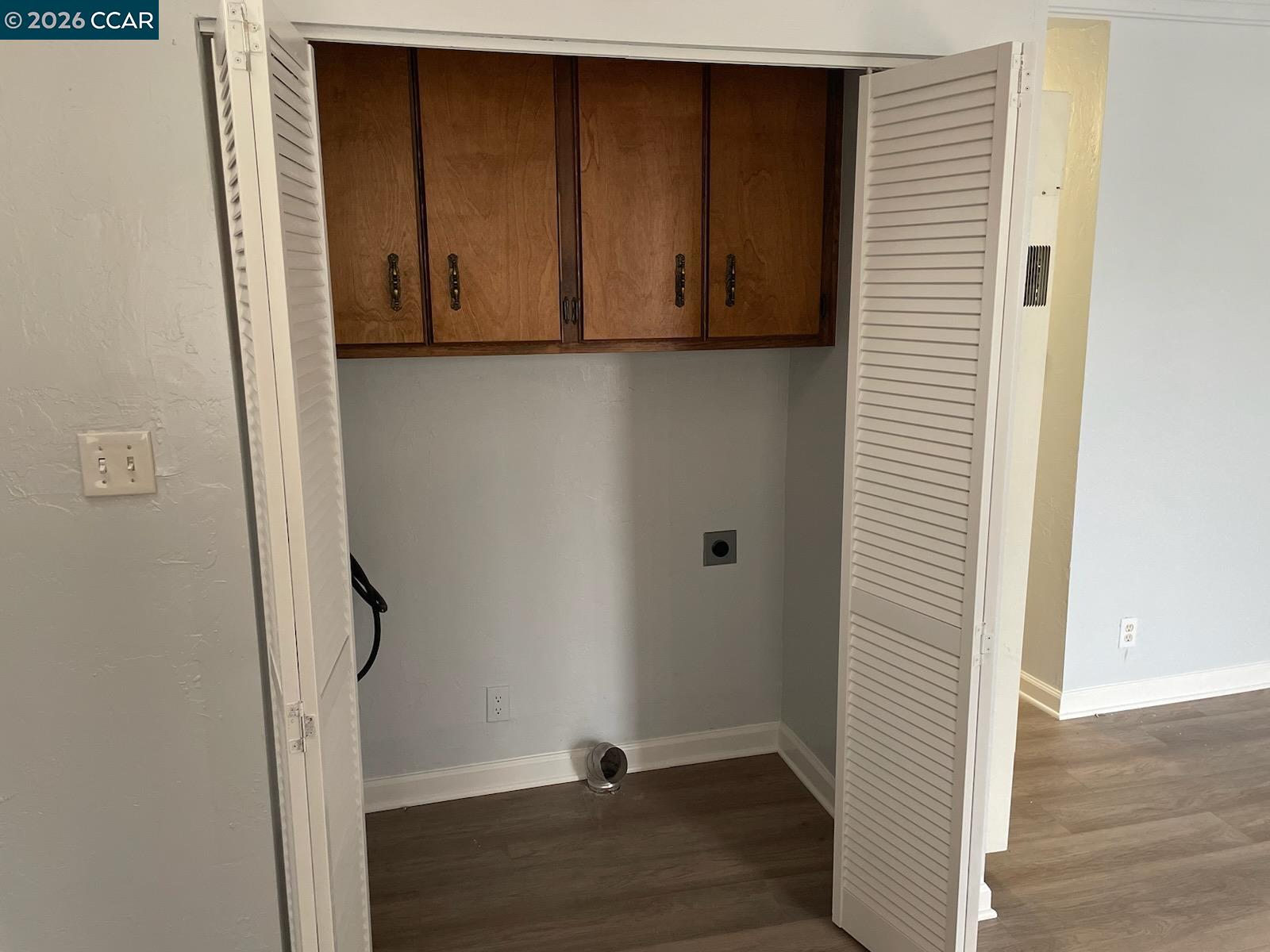 Detail Gallery Image 8 of 9 For 158 E 15th St, Pittsburg,  CA 94565 - – Beds | – Baths