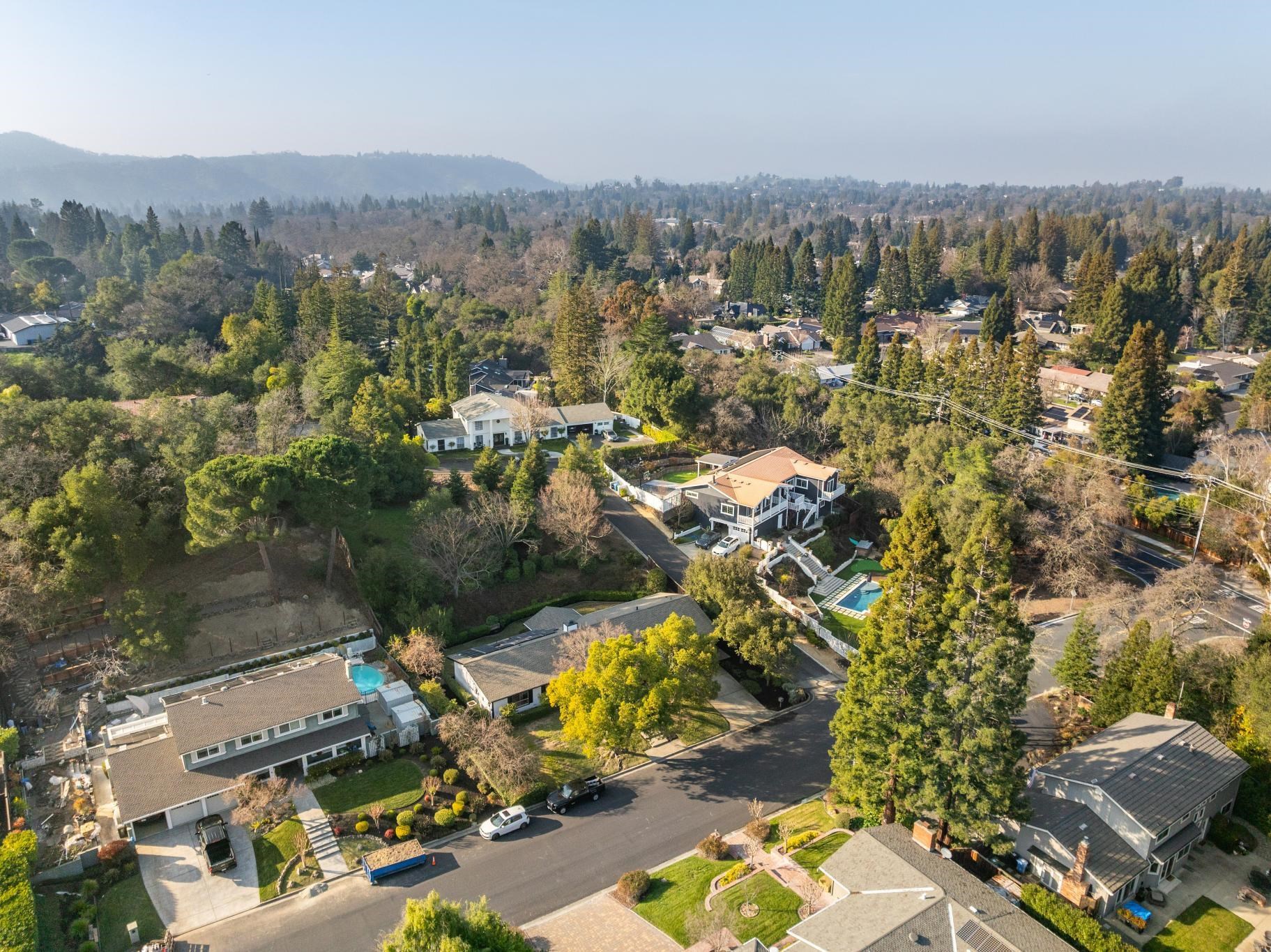 Detail Gallery Image 46 of 60 For 112 Valley Oaks Dr, Alamo,  CA 94507 - 4 Beds | 2 Baths