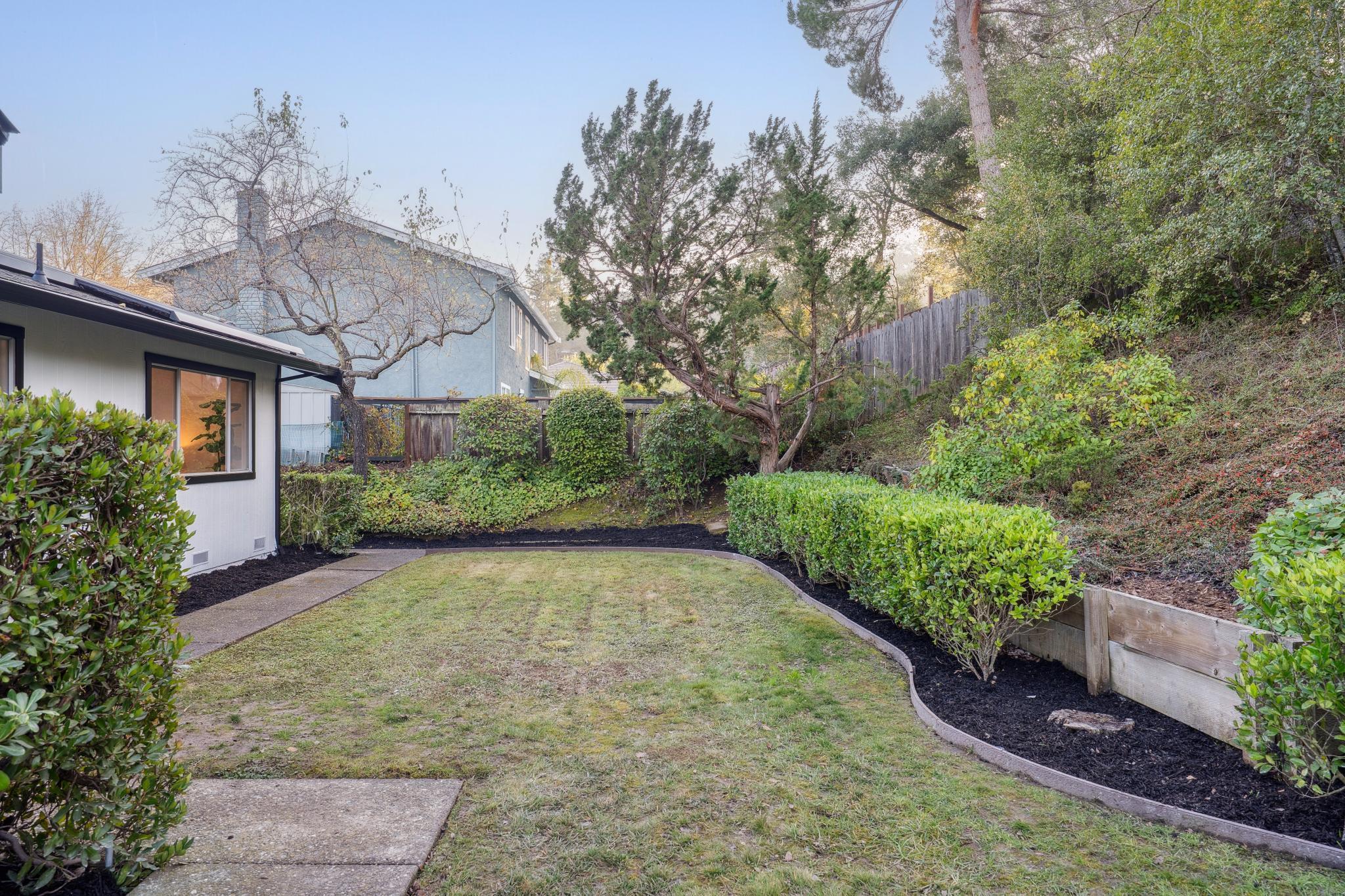 Detail Gallery Image 53 of 60 For 112 Valley Oaks Dr, Alamo,  CA 94507 - 4 Beds | 2 Baths