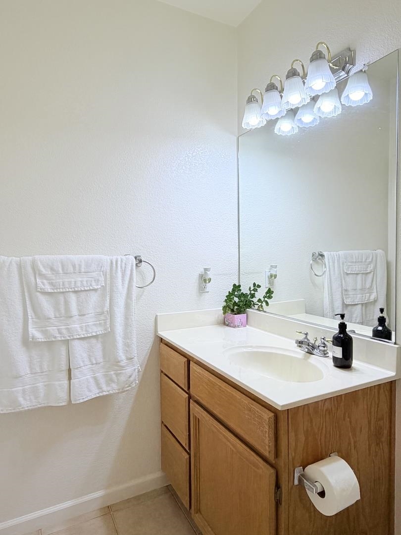 Detail Gallery Image 19 of 23 For 2054 Ajay Dr, Roseville,  CA 95678 - 3 Beds | 2 Baths