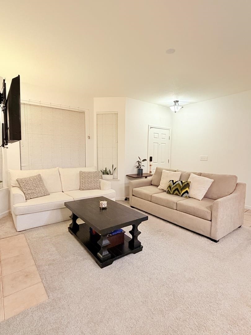 Detail Gallery Image 7 of 23 For 2054 Ajay Dr, Roseville,  CA 95678 - 3 Beds | 2 Baths