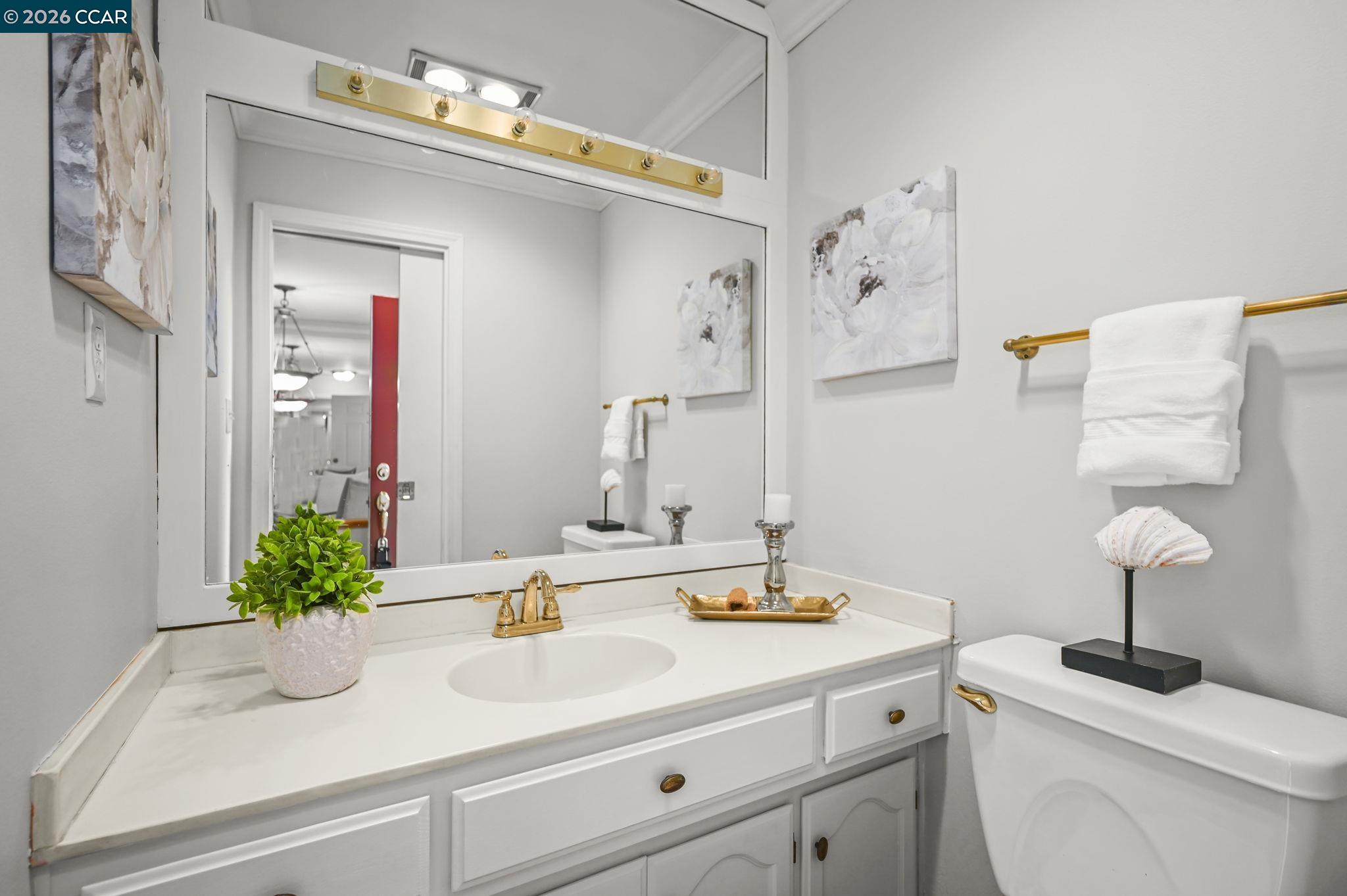 Photo #11: 41121975 Listing: Photo #11