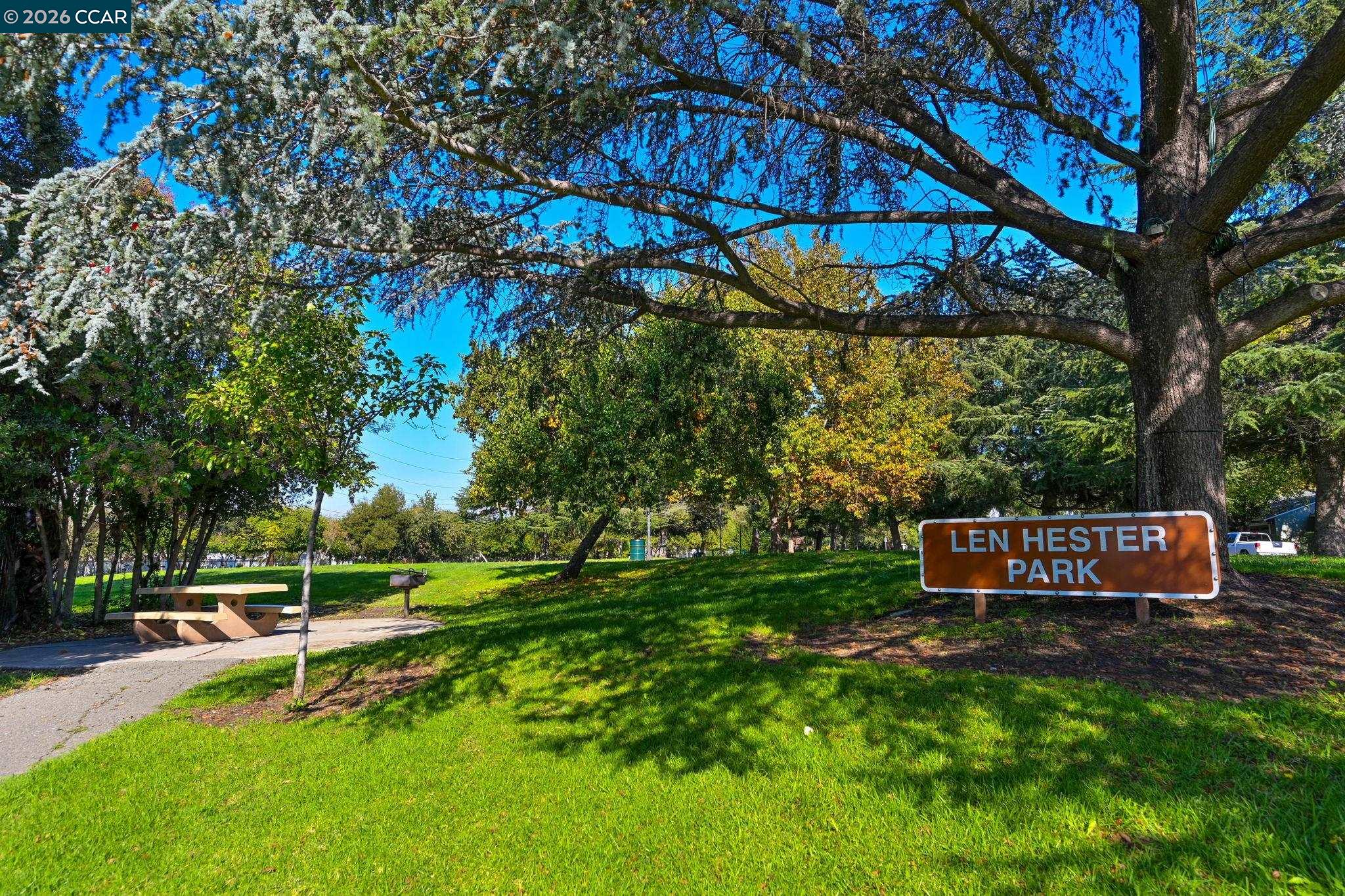 Photo #30: 41121975 Listing: Photo #30