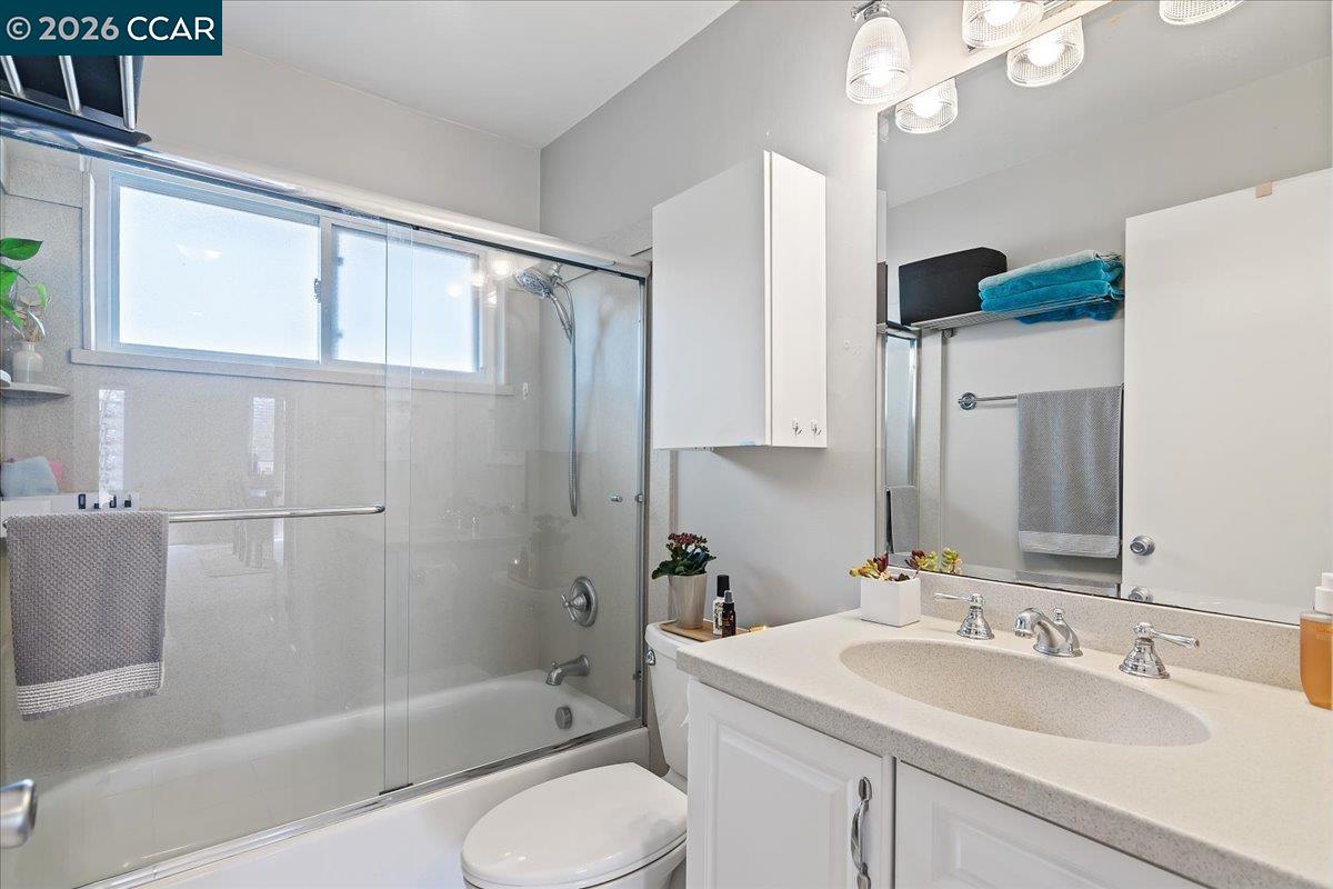 Photo #13: 41121977 Listing: Photo #13