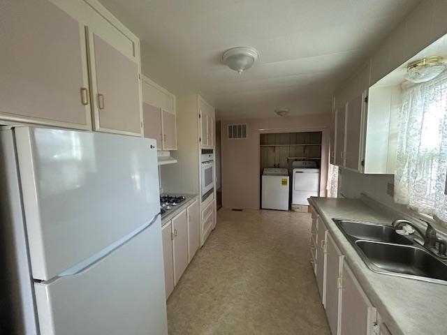 Detail Gallery Image 3 of 16 For 17 Palm Drive, Union City,  CA 94587 - 3 Beds | 2 Baths