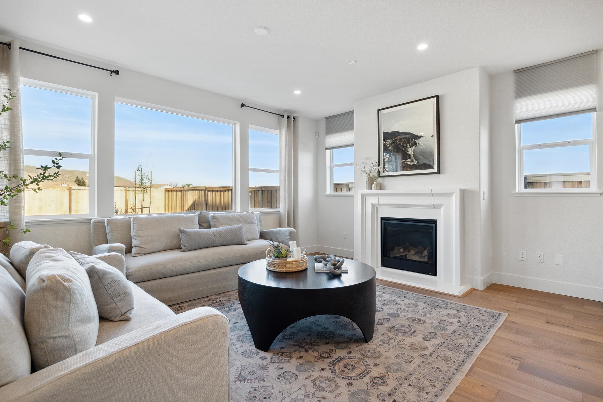 Detail Gallery Image 18 of 57 For 1516 Millennium Way, Fairfield,  CA 94533 - 4 Beds | 3 Baths