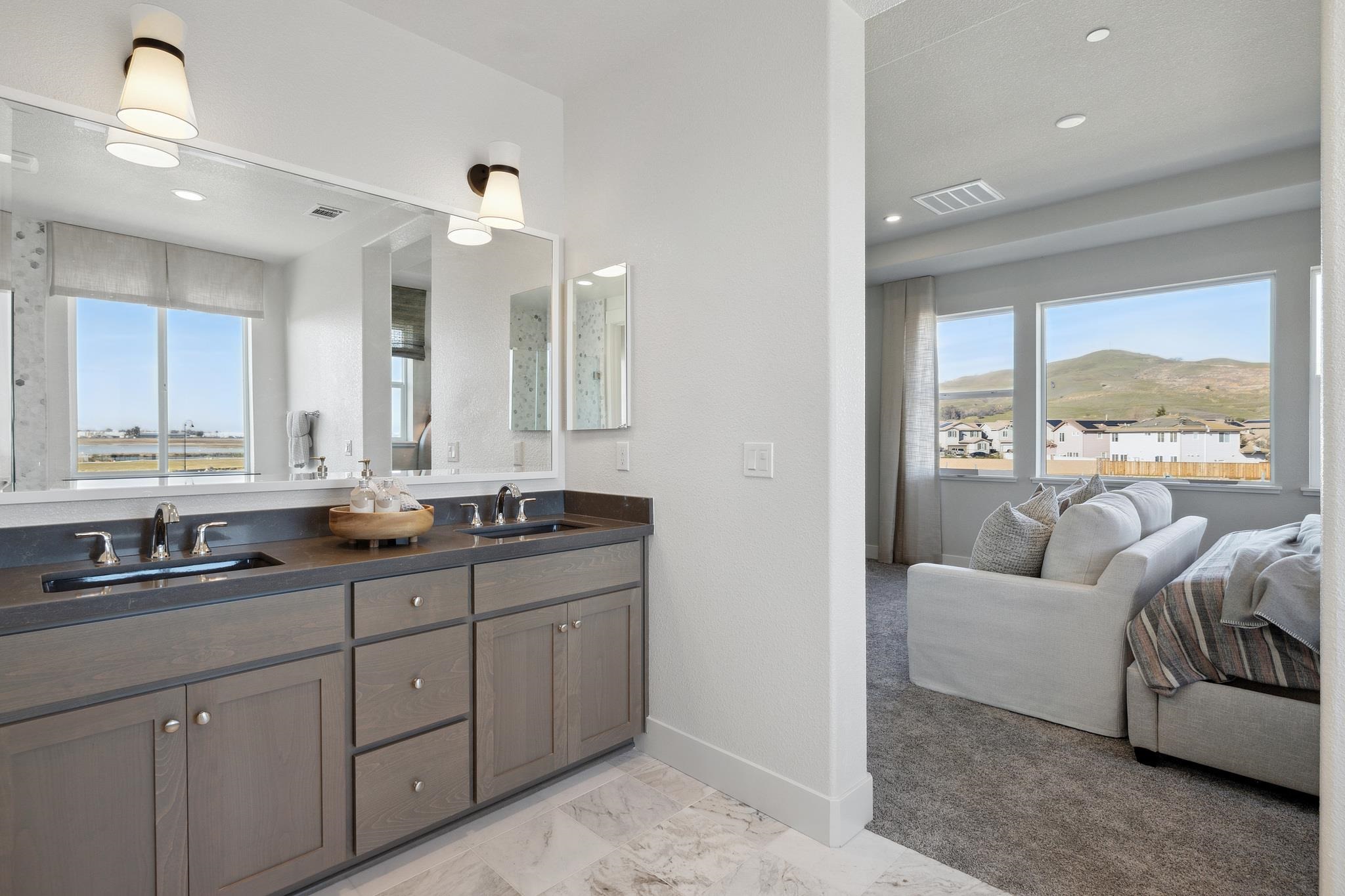 Detail Gallery Image 37 of 57 For 1516 Millennium Way, Fairfield,  CA 94533 - 4 Beds | 3 Baths