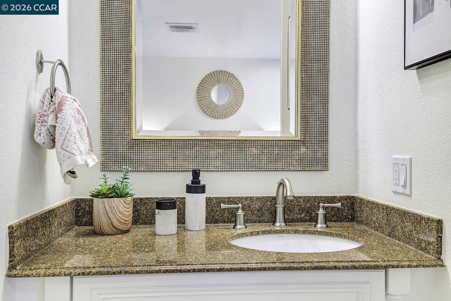 Photo #22: 41121984 Listing: Photo #22