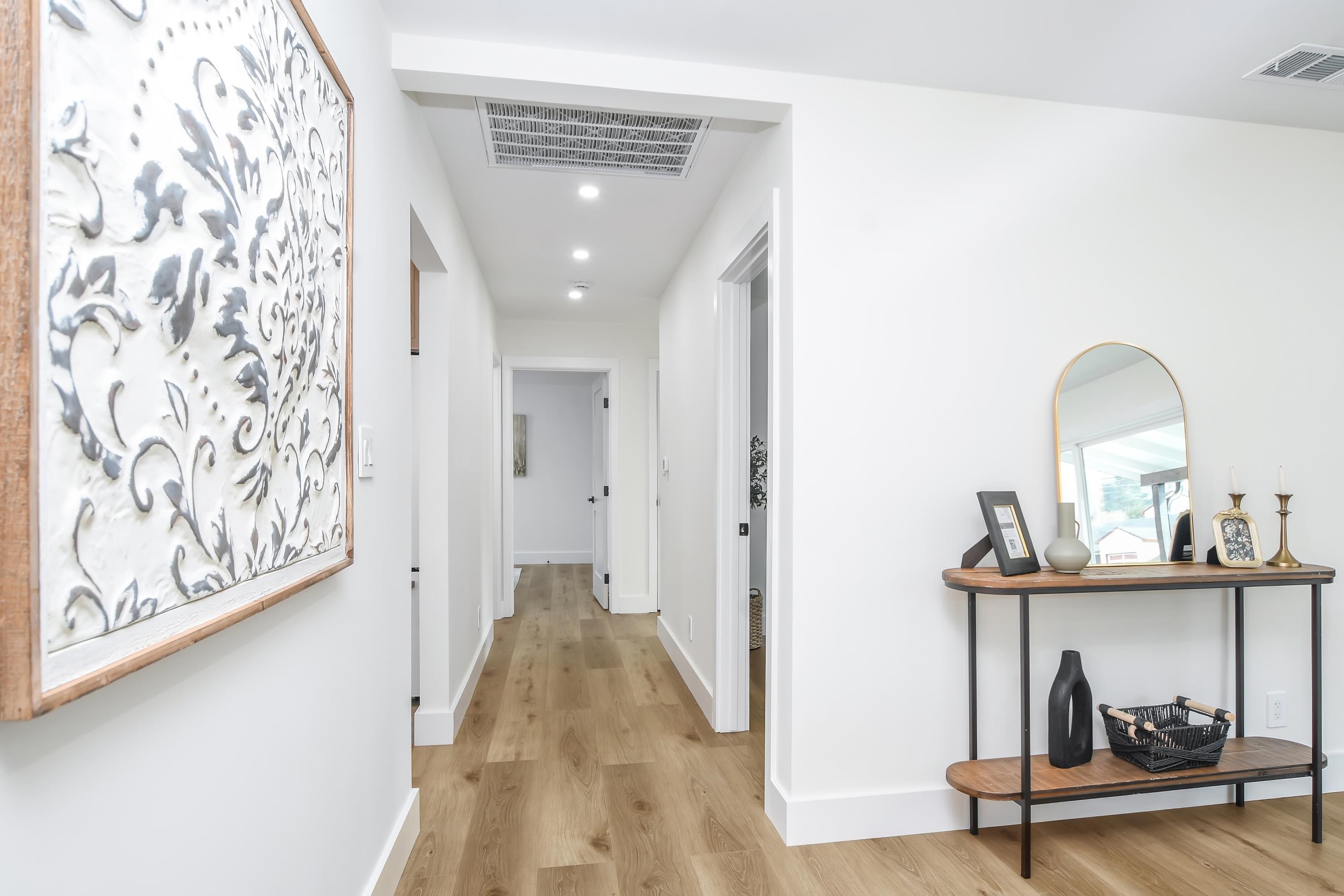 Detail Gallery Image 13 of 30 For 4 Rosalita Ln, Millbrae,  CA 94030 - 3 Beds | 1 Baths