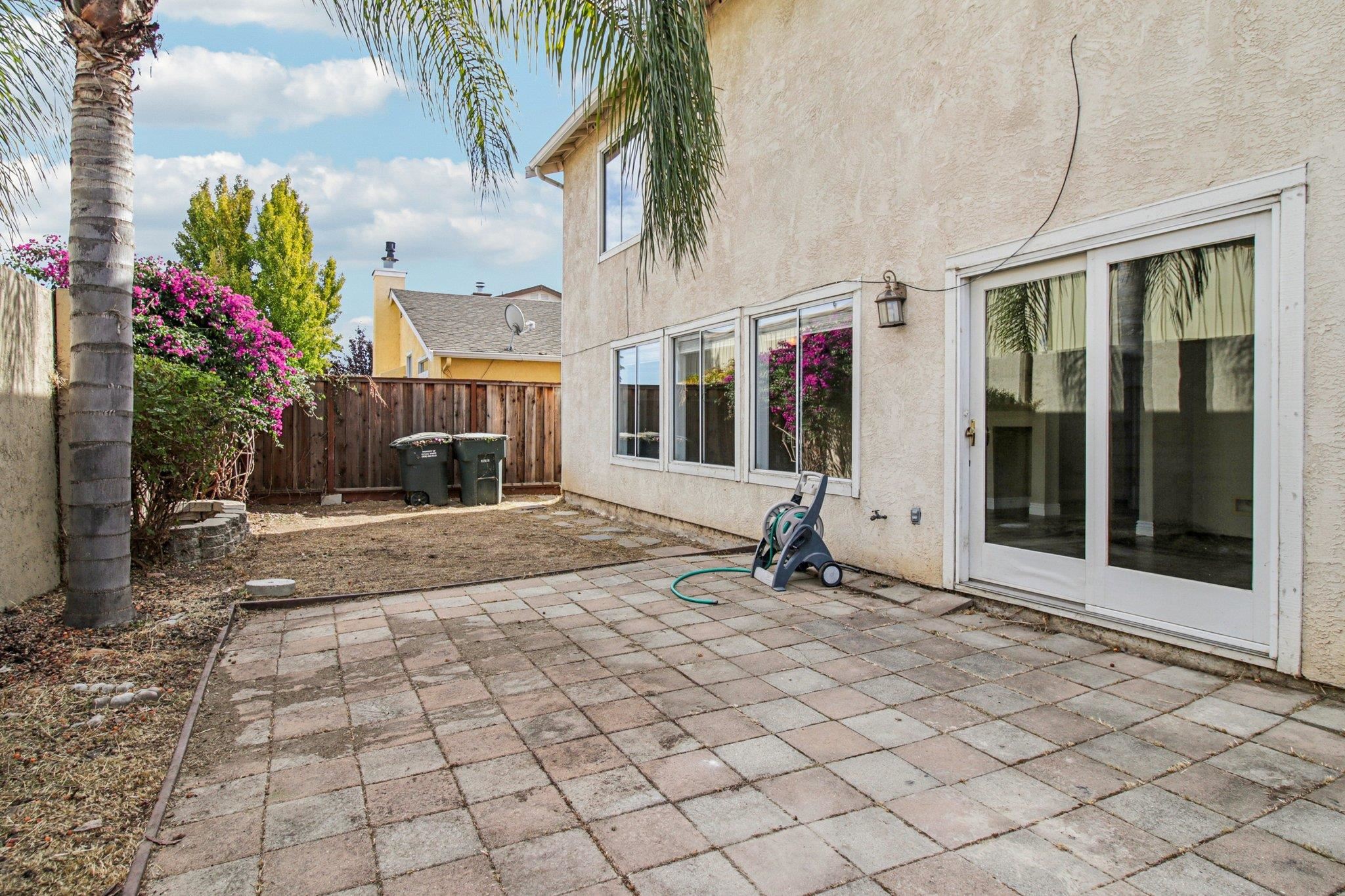 Detail Gallery Image 31 of 32 For 1559 Freed Cir, Pittsburg,  CA 94565 - 4 Beds | 2/1 Baths