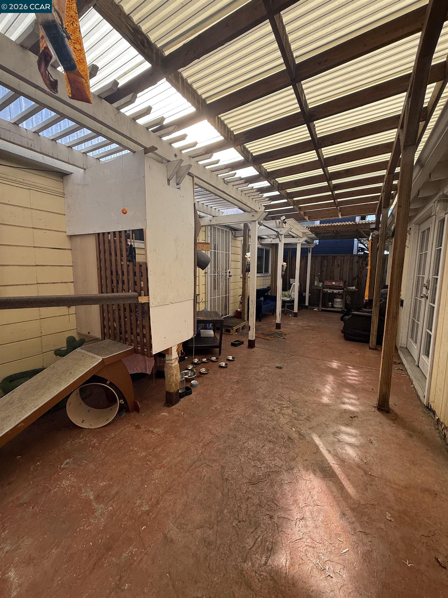 Detail Gallery Image 13 of 14 For 1698 151st Ave, –,  CA 94578 - 4 Beds | 2/1 Baths