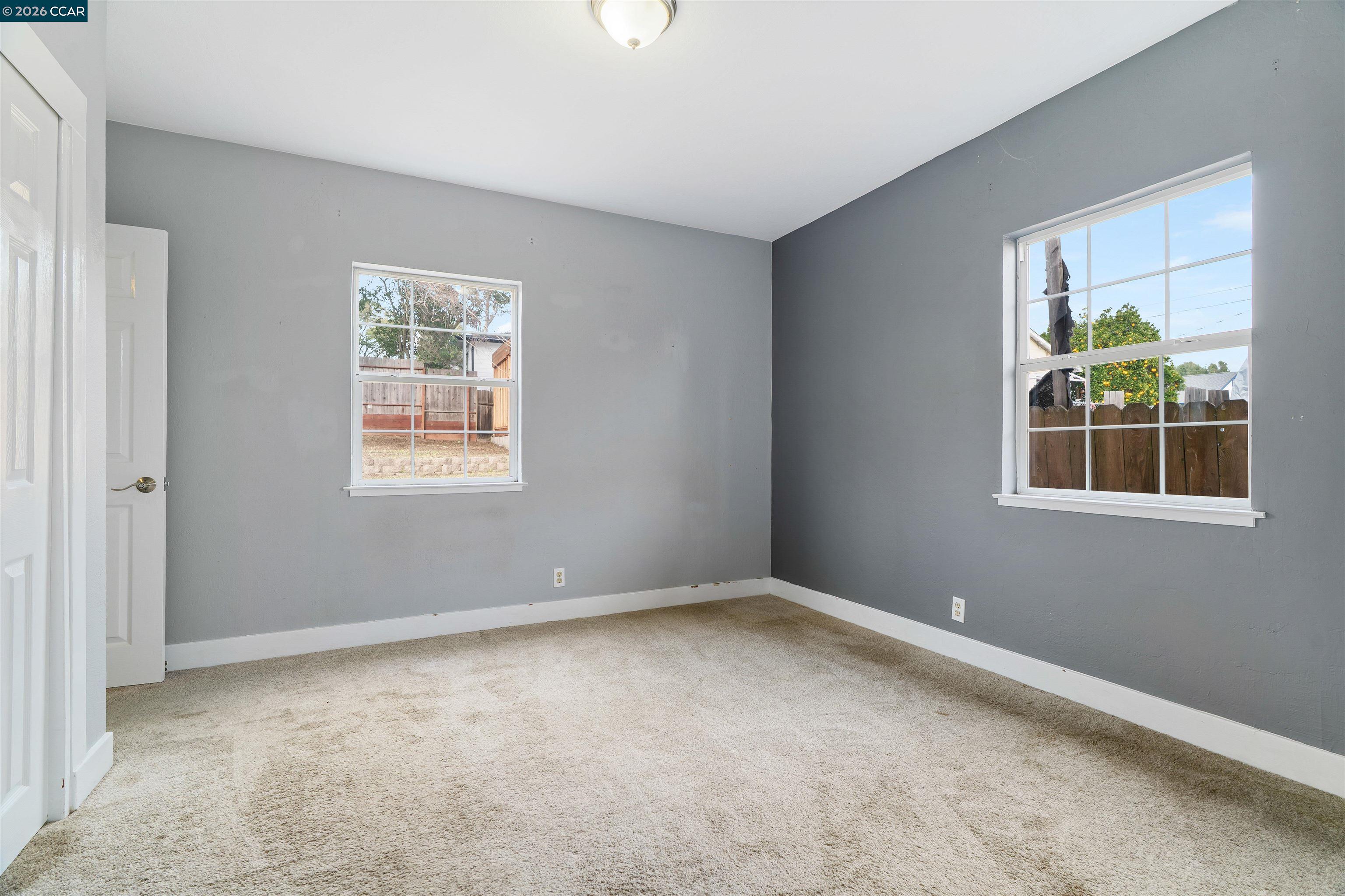 Detail Gallery Image 16 of 34 For 2831 Almond Street, Martinez,  CA 94553-5344 - 3 Beds | 2 Baths