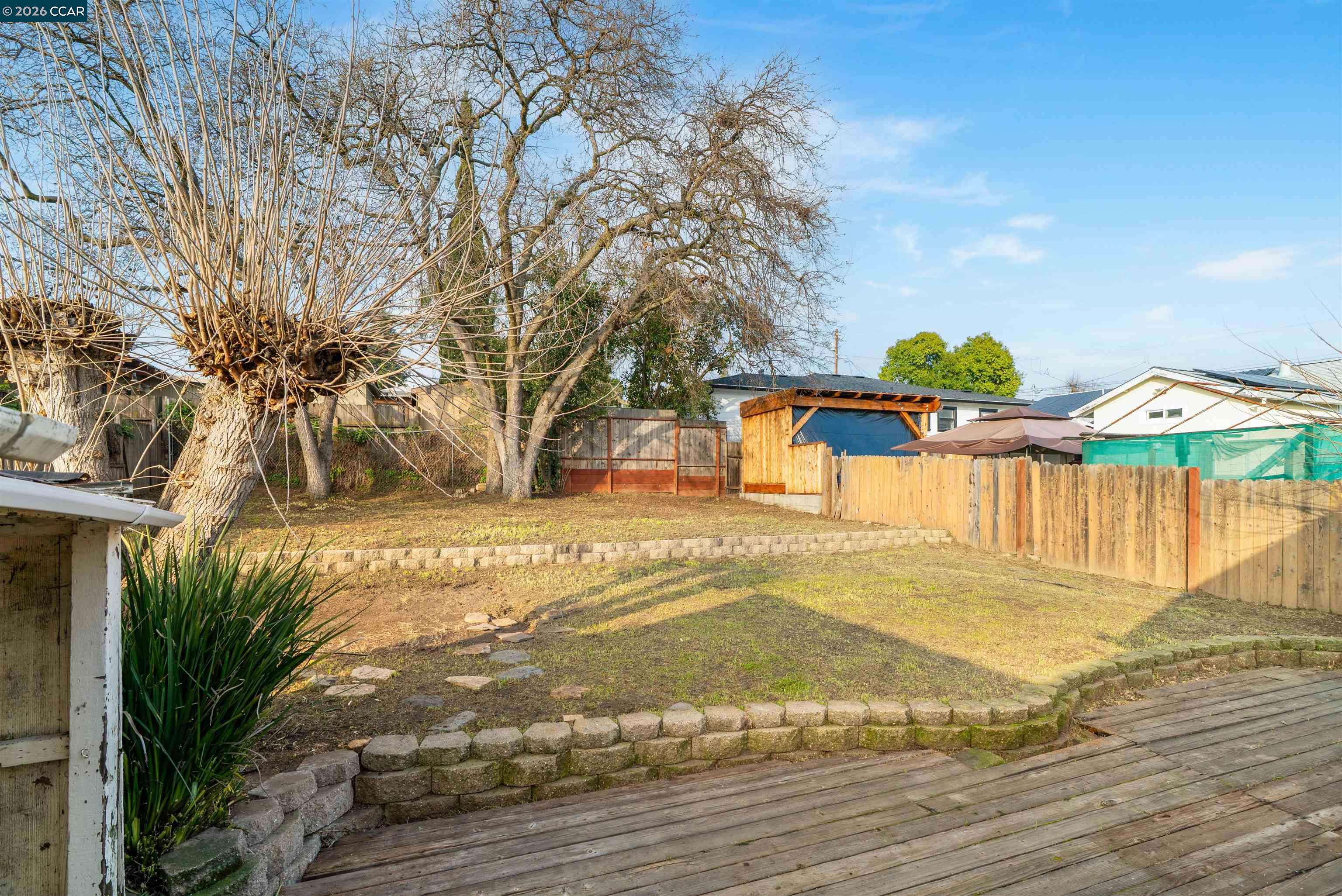 Detail Gallery Image 27 of 34 For 2831 Almond Street, Martinez,  CA 94553-5344 - 3 Beds | 2 Baths