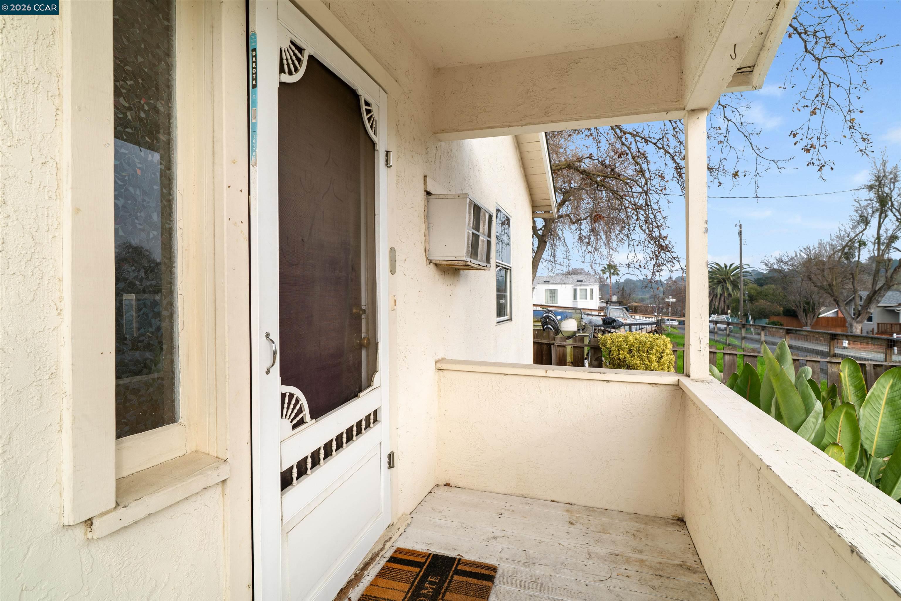 Detail Gallery Image 4 of 34 For 2831 Almond Street, Martinez,  CA 94553-5344 - 3 Beds | 2 Baths