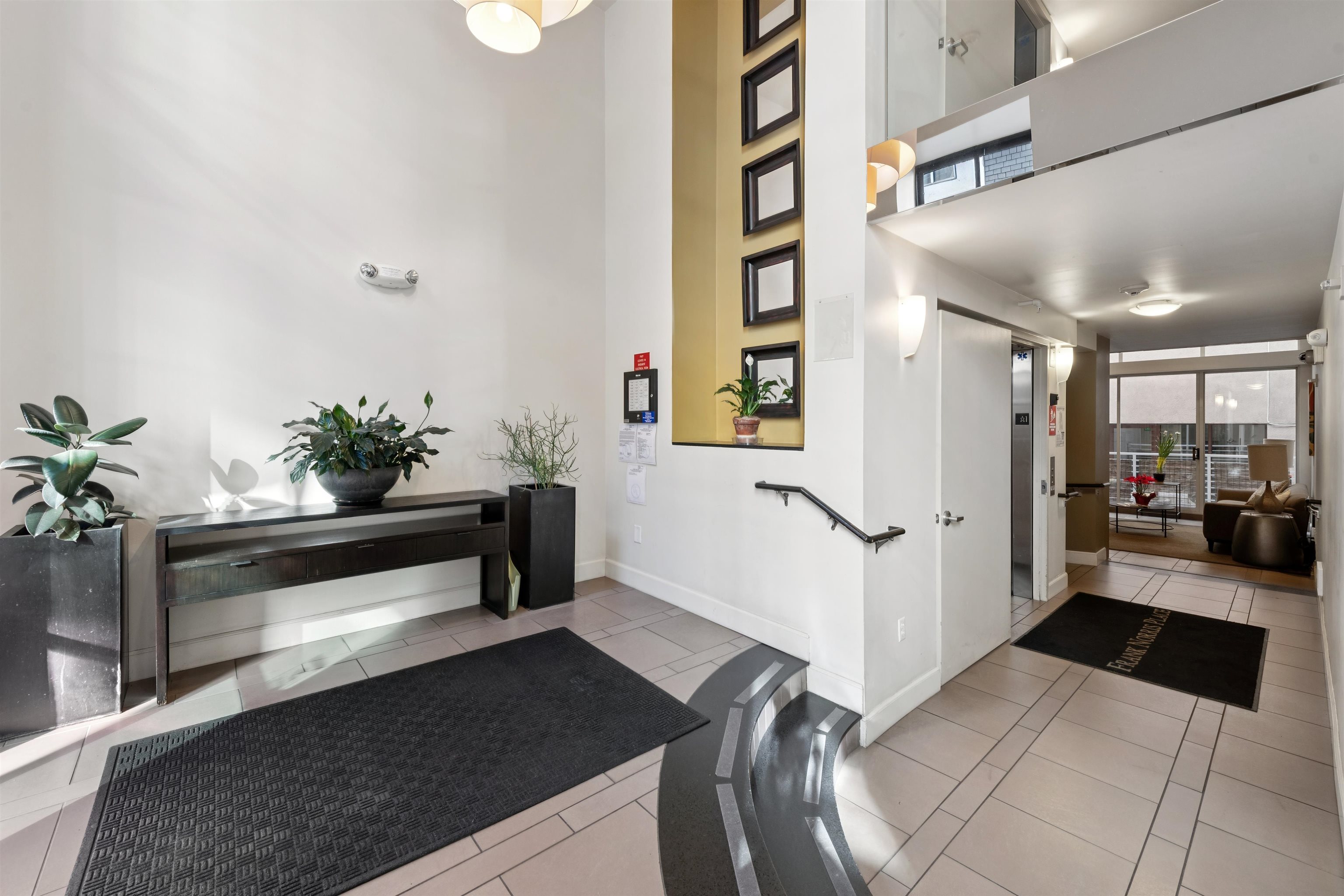 Detail Gallery Image 4 of 21 For 81 Frank Norris Place #303,  San Francisco,  CA 94109 - 1 Beds | 1 Baths