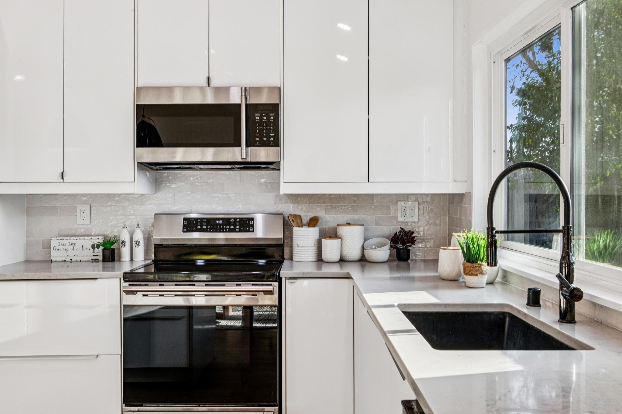 Detail Gallery Image 12 of 46 For 9829 Davona Dr, San Ramon,  CA 94583 - 3 Beds | 2 Baths