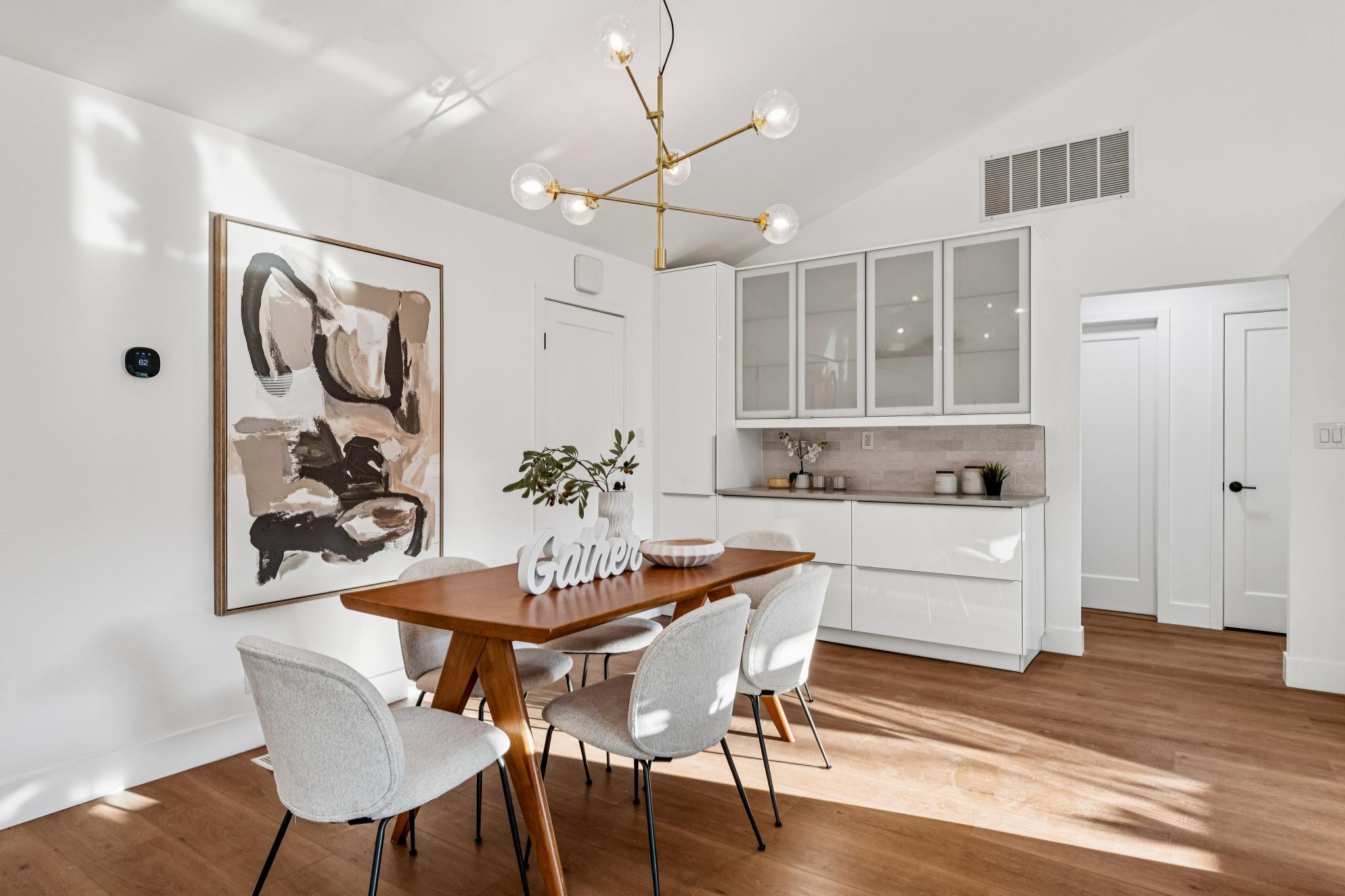 Detail Gallery Image 16 of 46 For 9829 Davona Dr, San Ramon,  CA 94583 - 3 Beds | 2 Baths