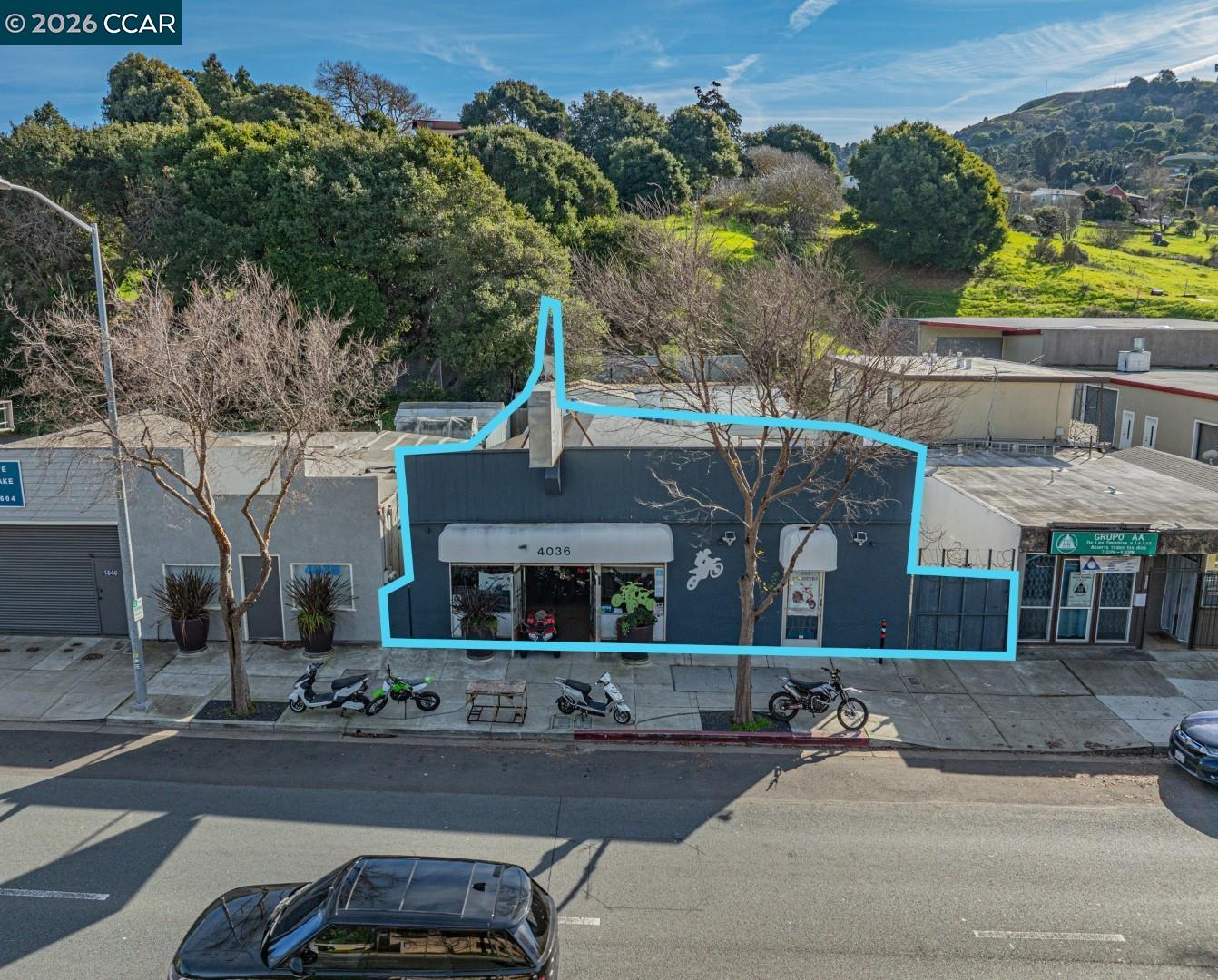 Front Image Thumbnail for CC41122001