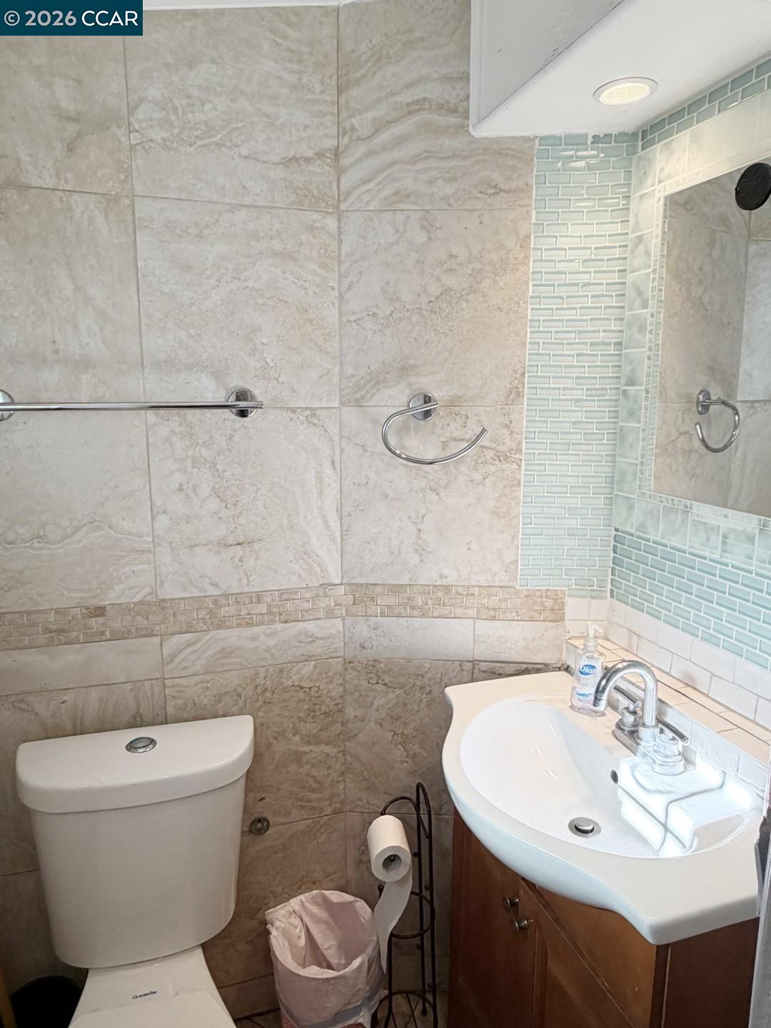 Detail Gallery Image 10 of 22 For 4036 San Pablo Dam Rd, El Sobrante,  CA 94803 - – Beds | – Baths