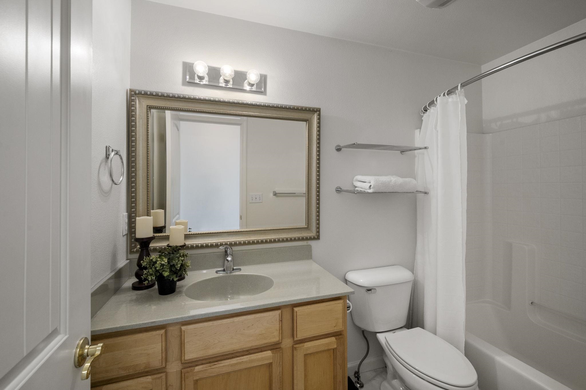 Detail Gallery Image 31 of 40 For 343 Fieldstone Drive, Murphys,  CA 95247 - 2 Beds | 3/1 Baths