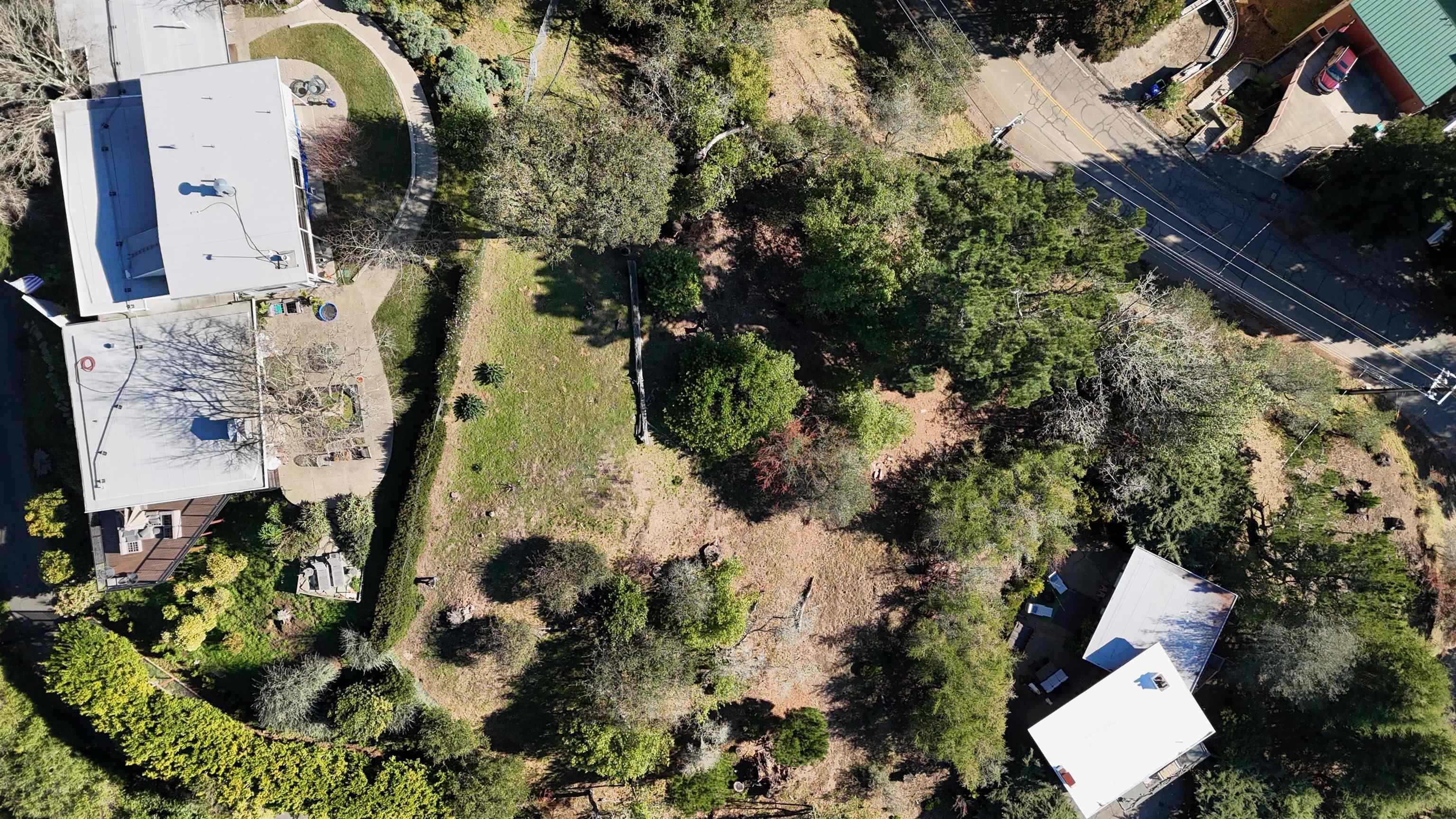 Detail Gallery Image 7 of 16 For 6108 Skyline Blvd, Oakland,  CA 94611 - – Beds | – Baths