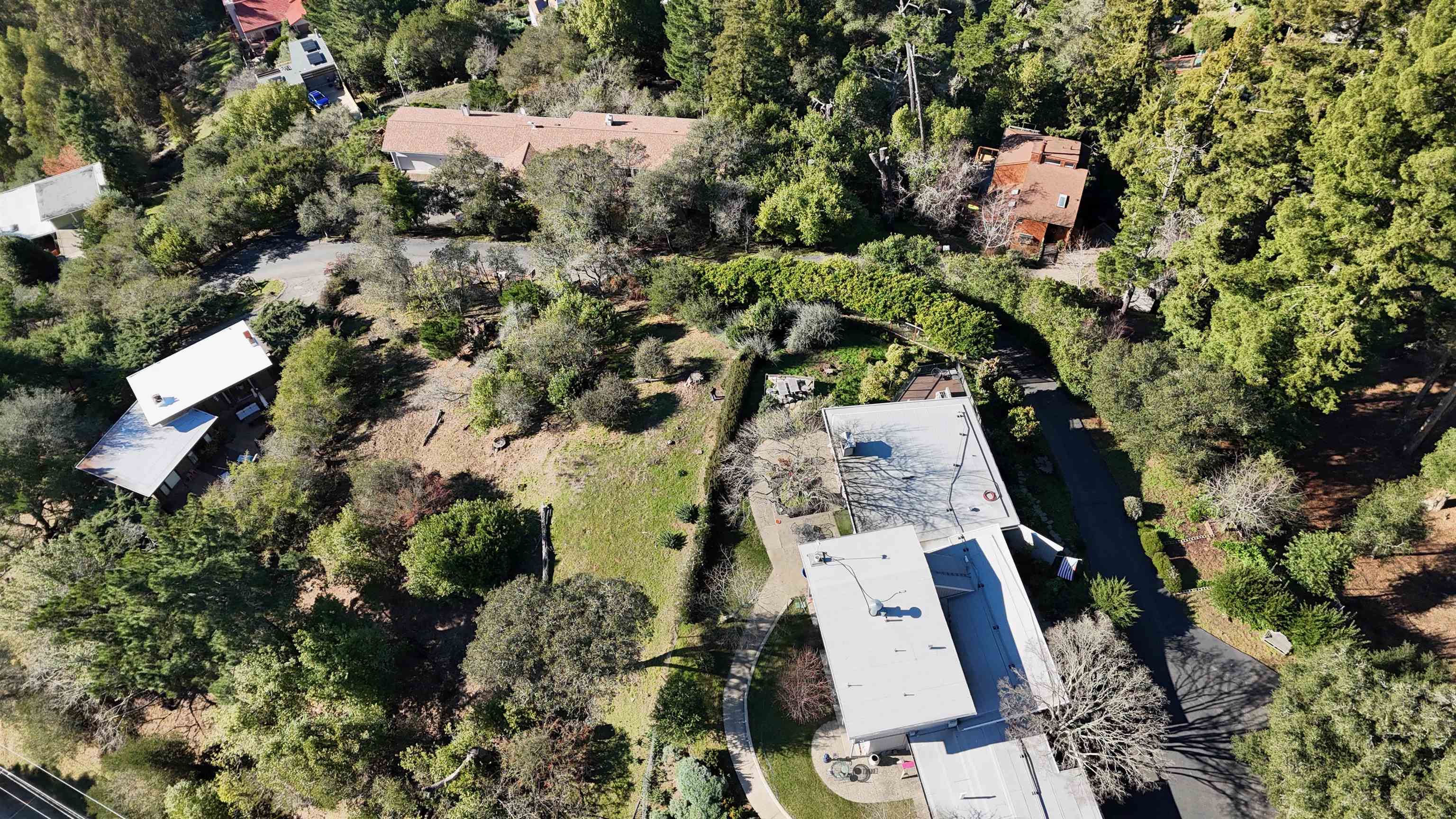 Detail Gallery Image 9 of 16 For 6108 Skyline Blvd, Oakland,  CA 94611 - – Beds | – Baths