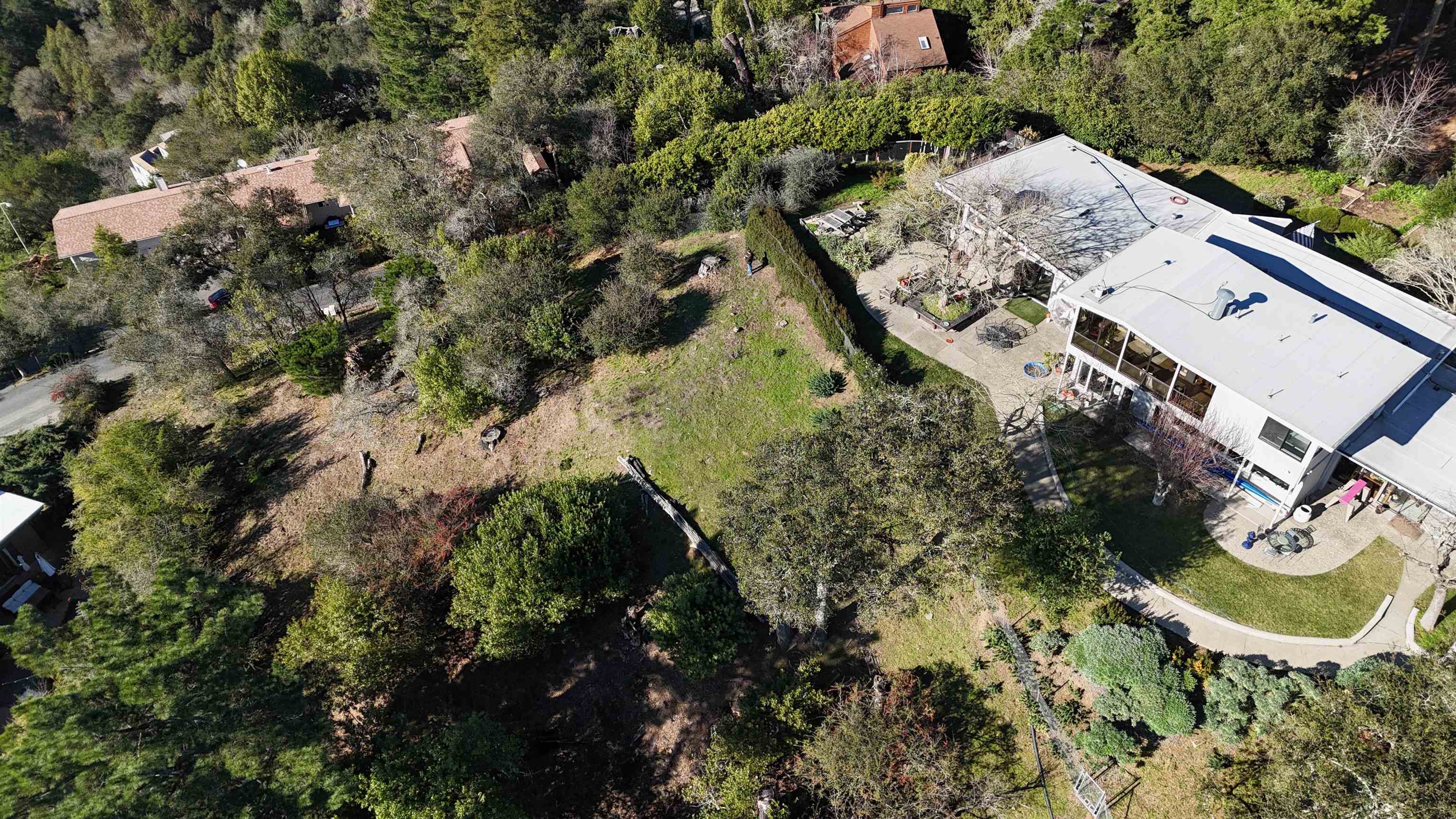 Detail Gallery Image 10 of 16 For 6108 Skyline Blvd, Oakland,  CA 94611 - – Beds | – Baths