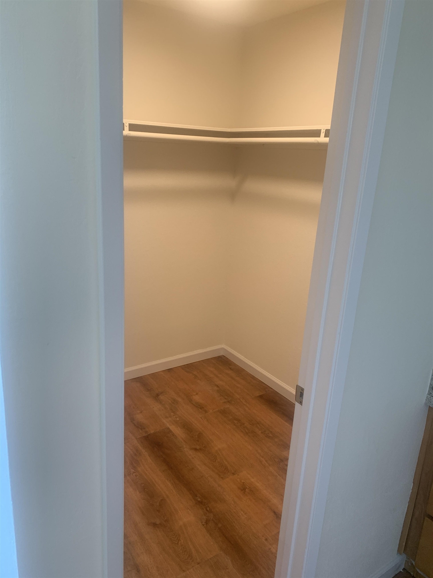 Detail Gallery Image 14 of 44 For 28339 Cabrini Dr, Hayward,  CA 94545 - 4 Beds | 2/1 Baths