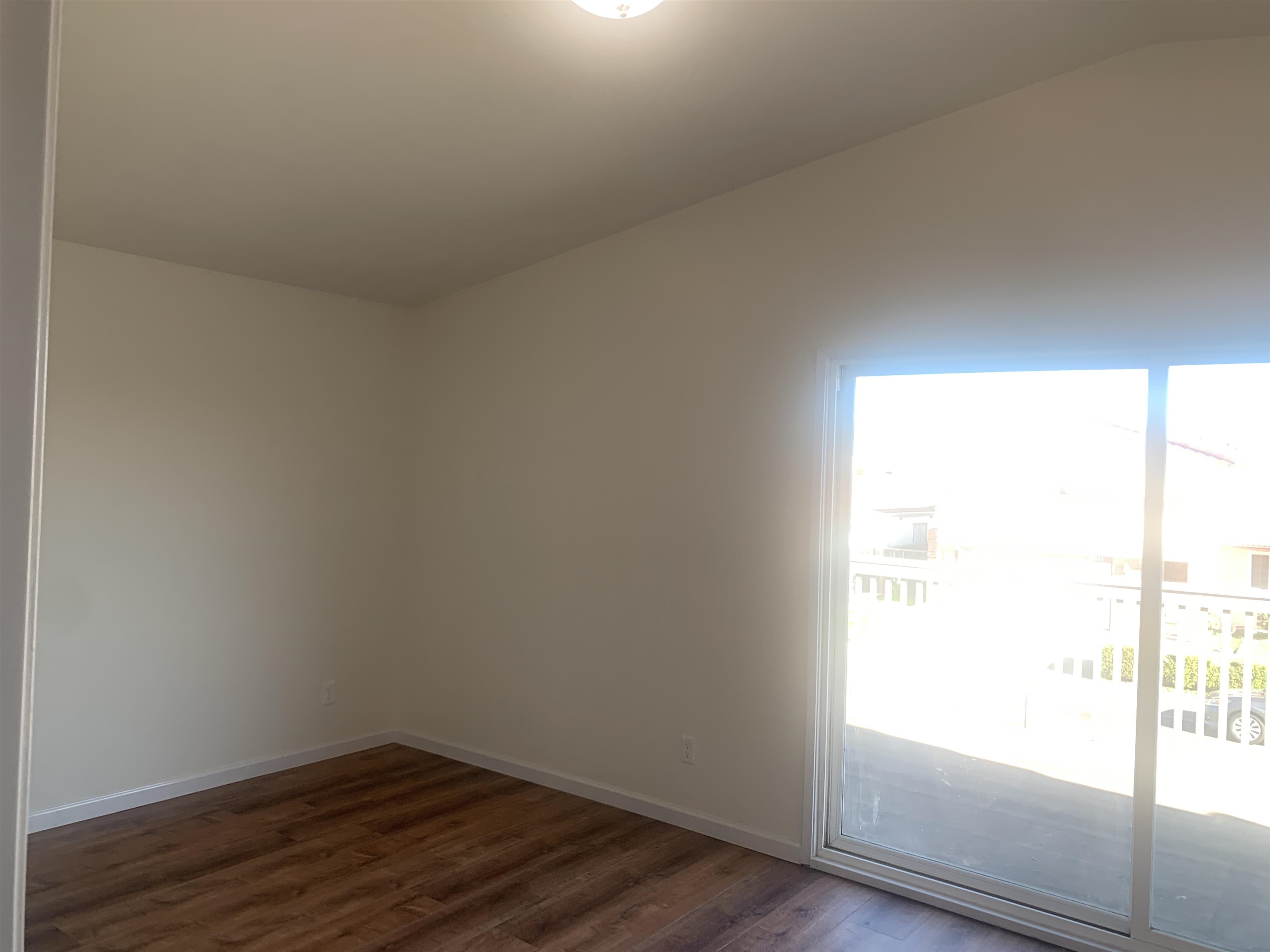 Detail Gallery Image 10 of 17 For 28339 Cabrini Dr, Hayward,  CA 94545 - 4 Beds | 2/1 Baths