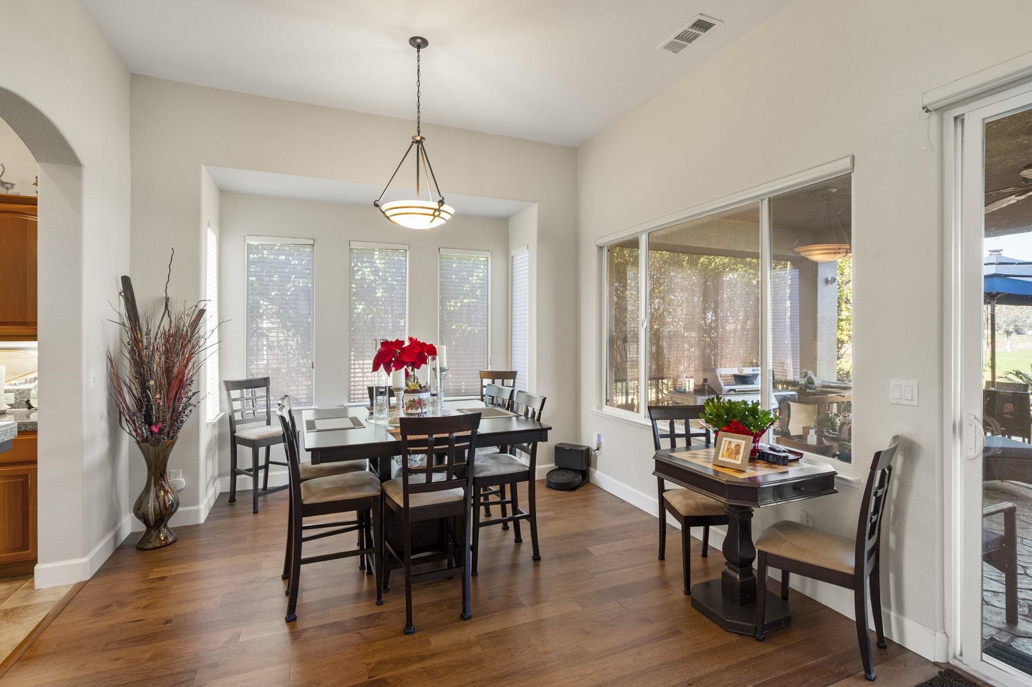 Detail Gallery Image 18 of 47 For 352 Mitchell Lake Ln, Copperopolis,  CA 95228 - 3 Beds | 2 Baths