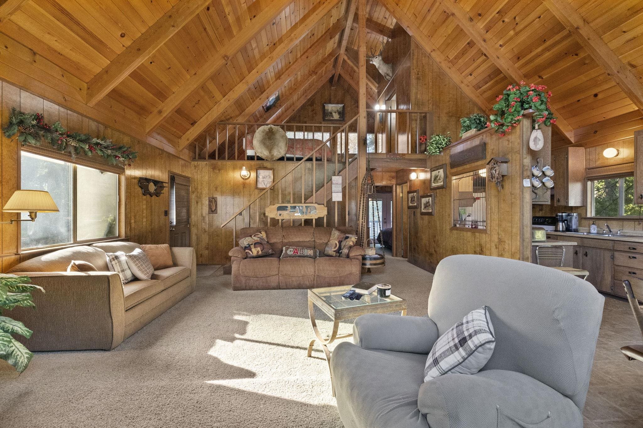 Detail Gallery Image 7 of 36 For 23500 Lakewood Dr, Twain Harte,  CA 95383 - 3 Beds | 2 Baths