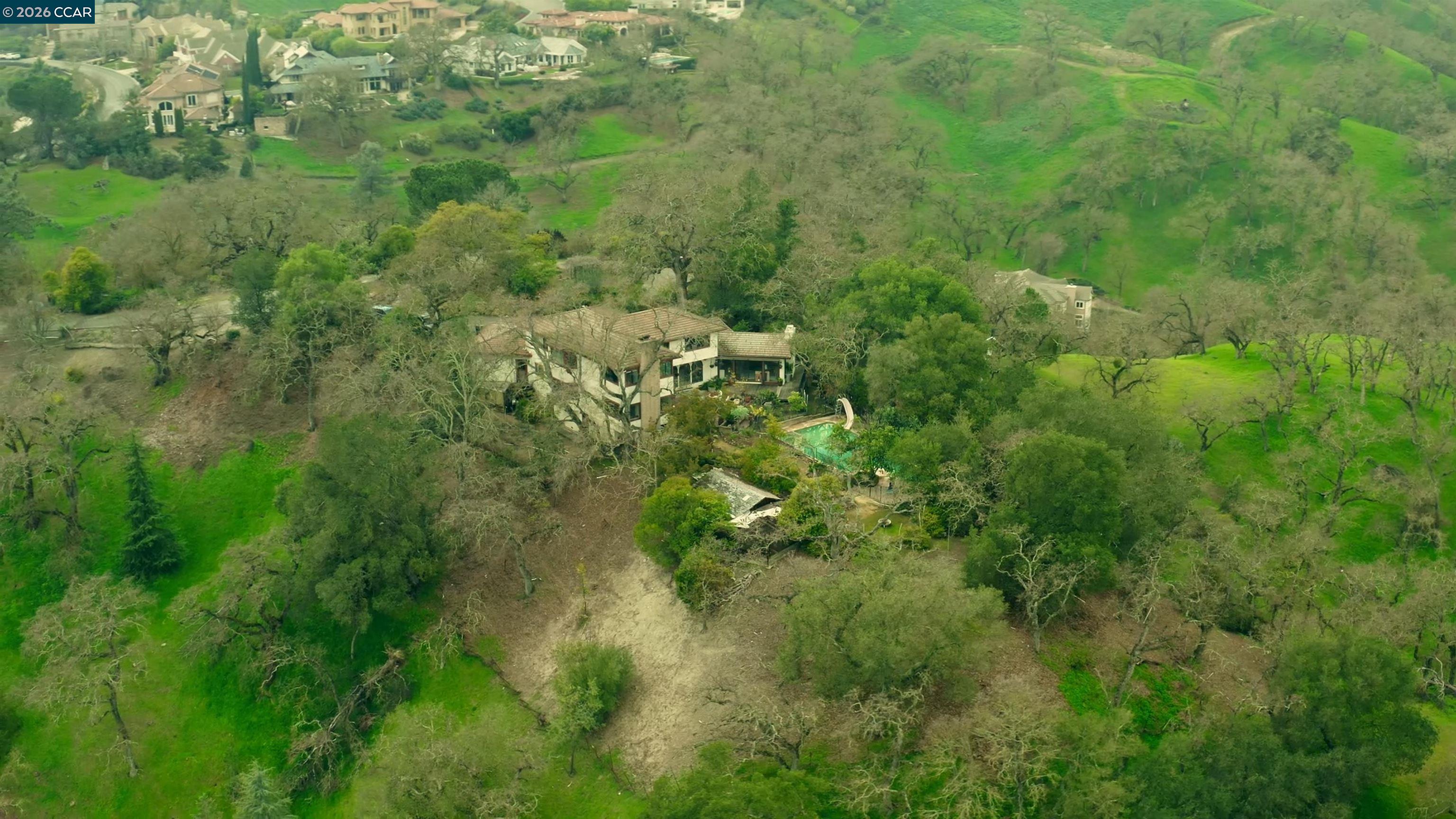 Detail Gallery Image 22 of 23 For 100 Los Balcones, Alamo,  CA 94507 - 5 Beds | 3/1 Baths