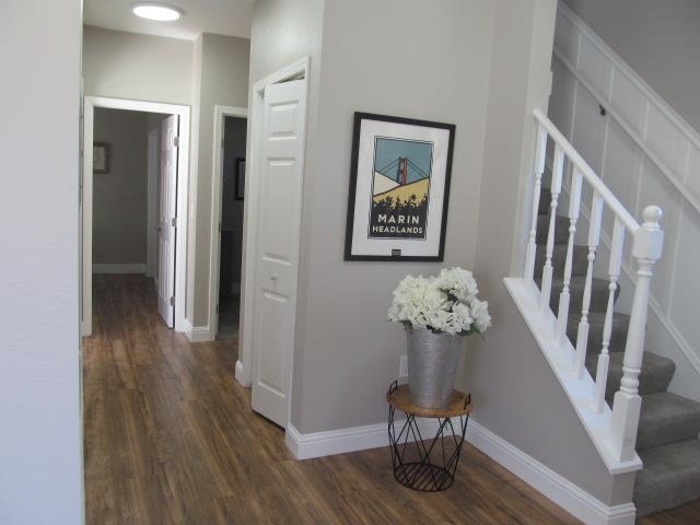 Detail Gallery Image 6 of 13 For 2807 Filbert St, Oakland,  CA 94607 - 3 Beds | 3 Baths