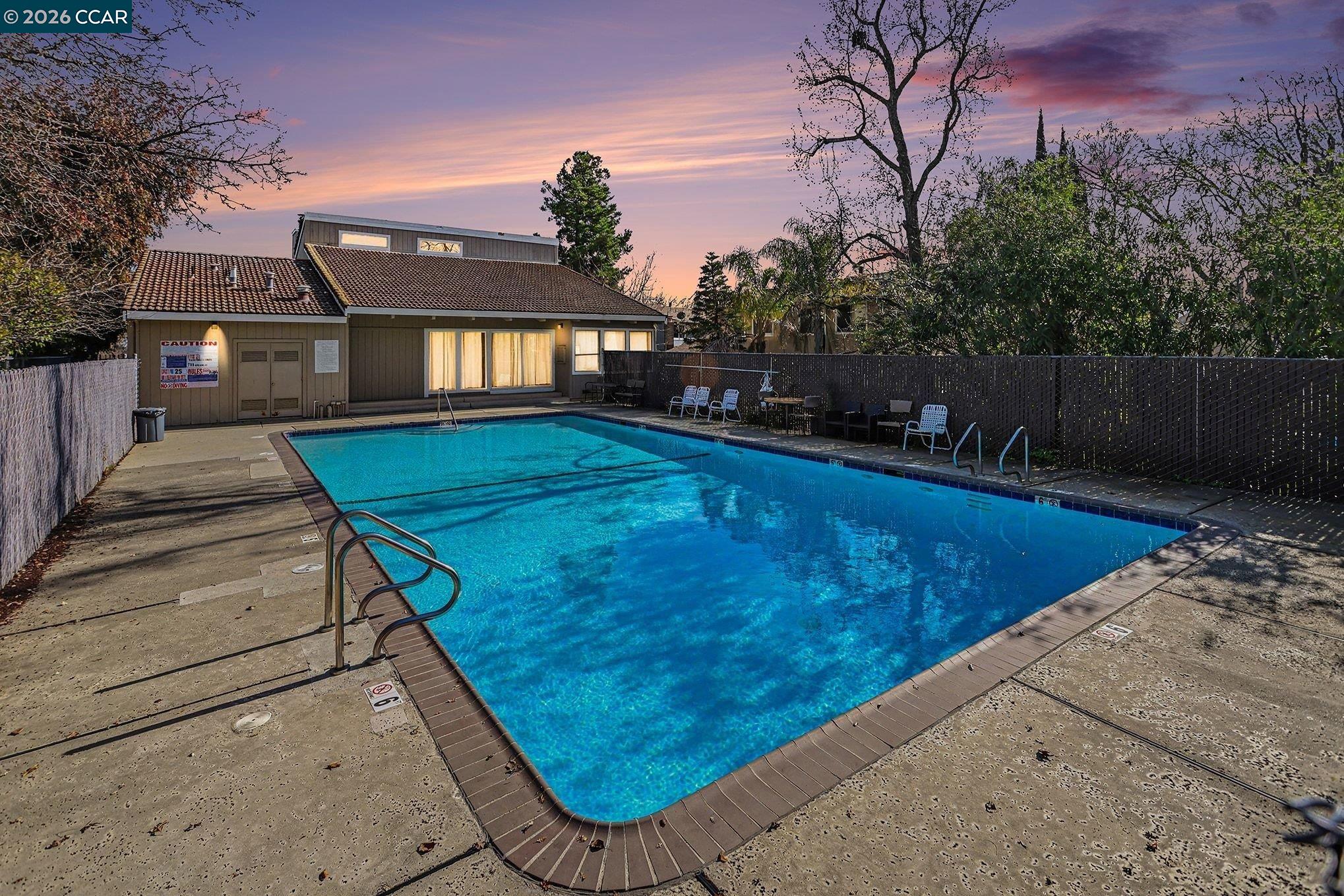 Detail Gallery Image 23 of 27 For 717 Beelard Dr, Vacaville,  CA 95687 - 2 Beds | 2 Baths